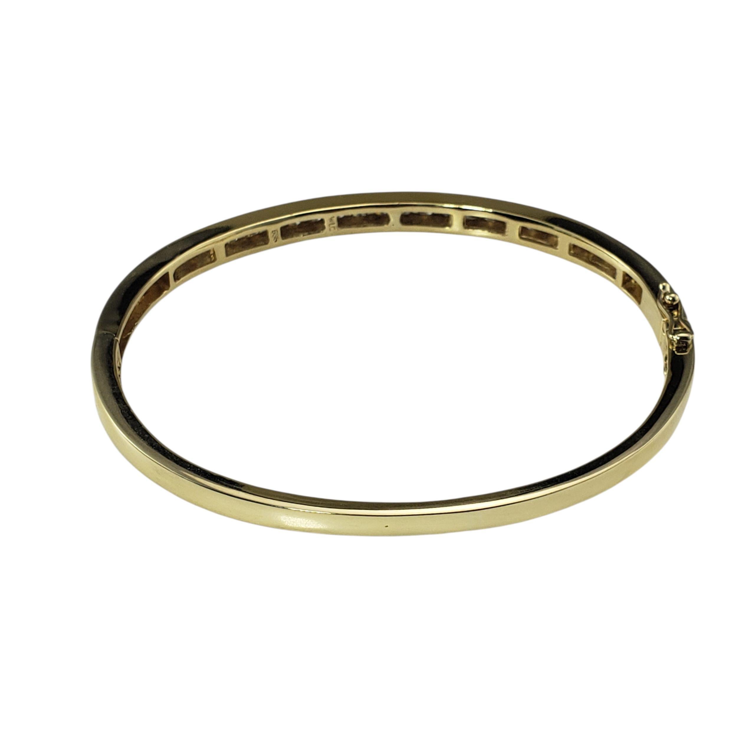 14 Karat Yellow Gold and Champagne Diamond Bangle Bracelet #22281 In Good Condition For Sale In Washington Depot, CT