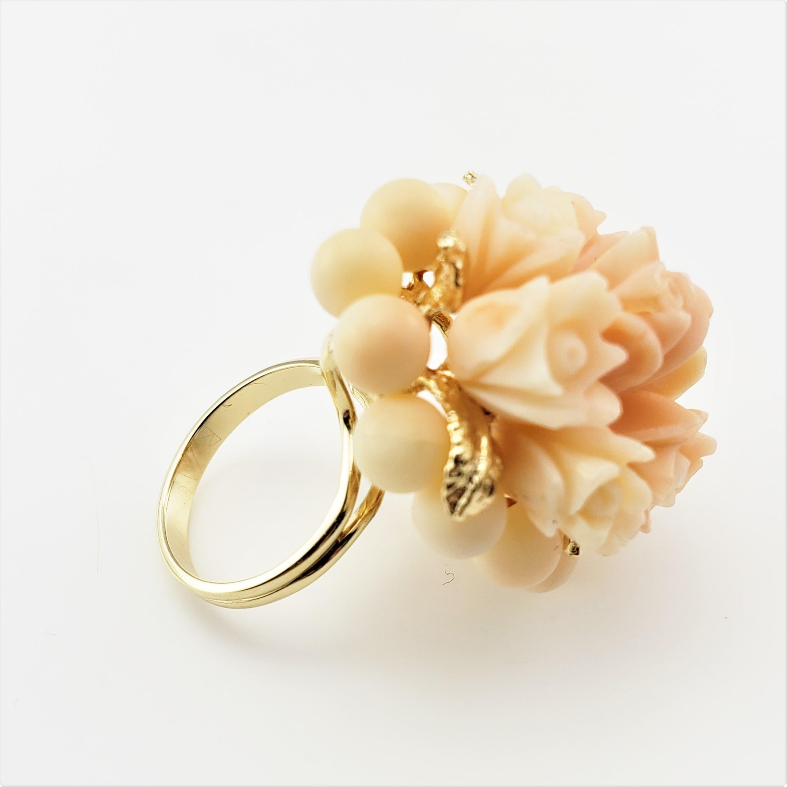 14 Karat Yellow Gold and Coral Floral Ring In Good Condition For Sale In Washington Depot, CT