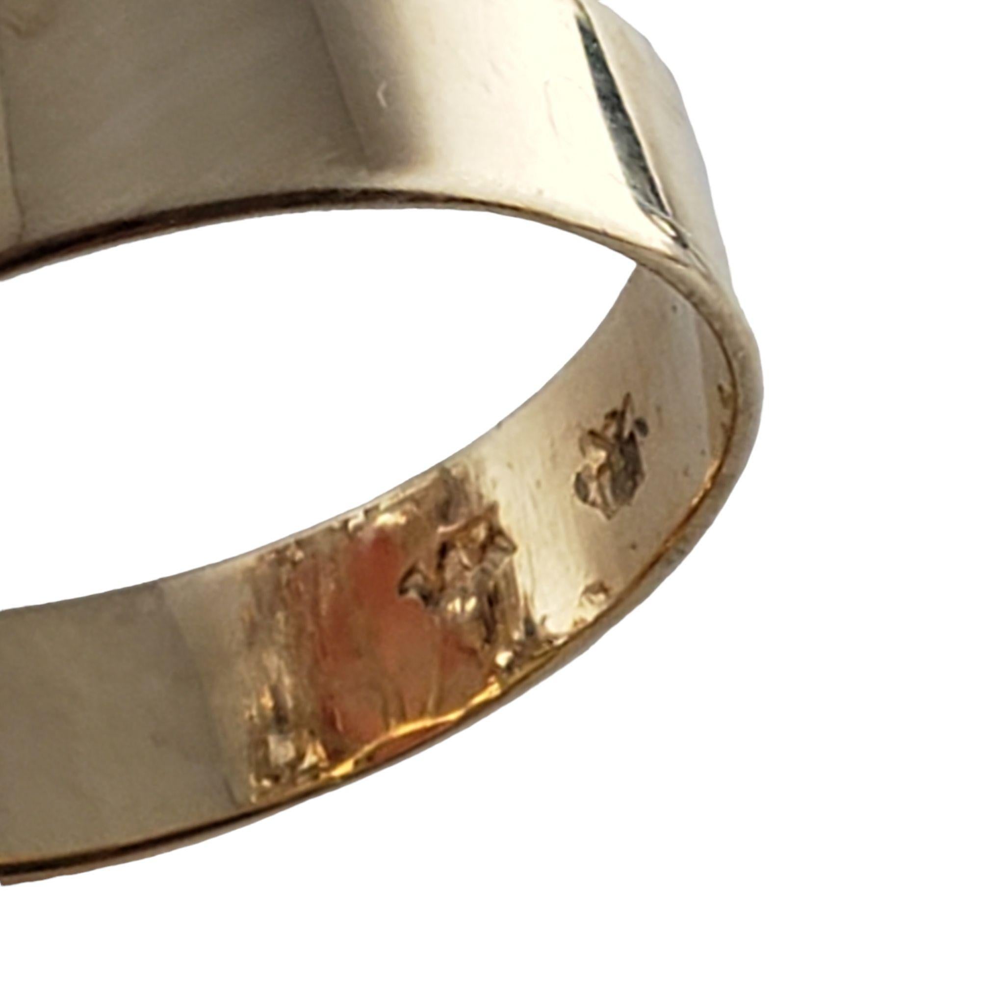 14 Karat Yellow Gold and Coral Ring #14004 For Sale 5