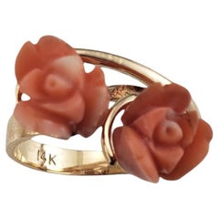 Anillo de Oro Amarillo de 14 Kilates y Coral Rose Talla 6.5 #18971