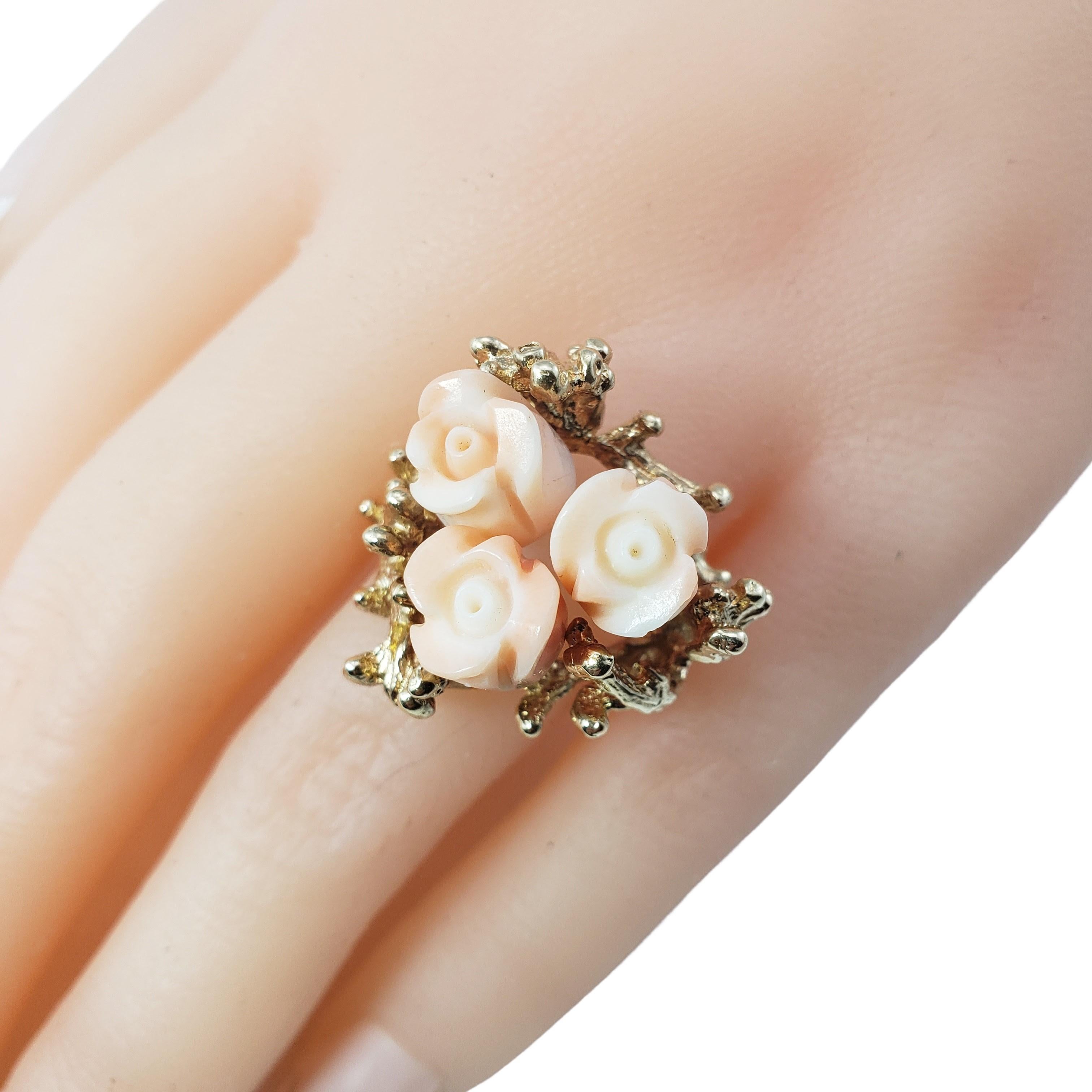 14 Karat Yellow Gold and Coral Rose Ring Size 7 For Sale 4