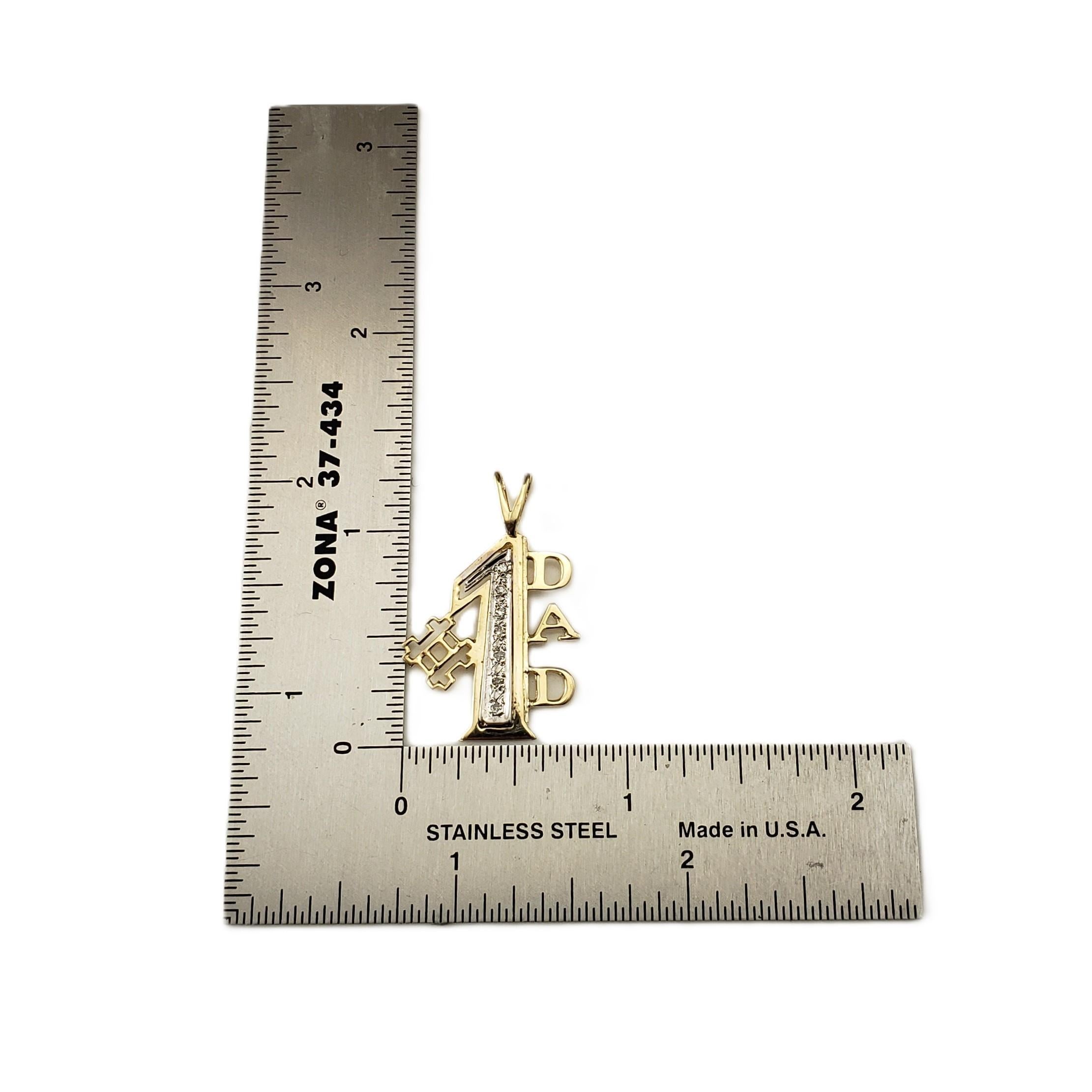 Pendentif #1 Dad en or jaune 14 carats et diamants #20876 Pour hommes en vente