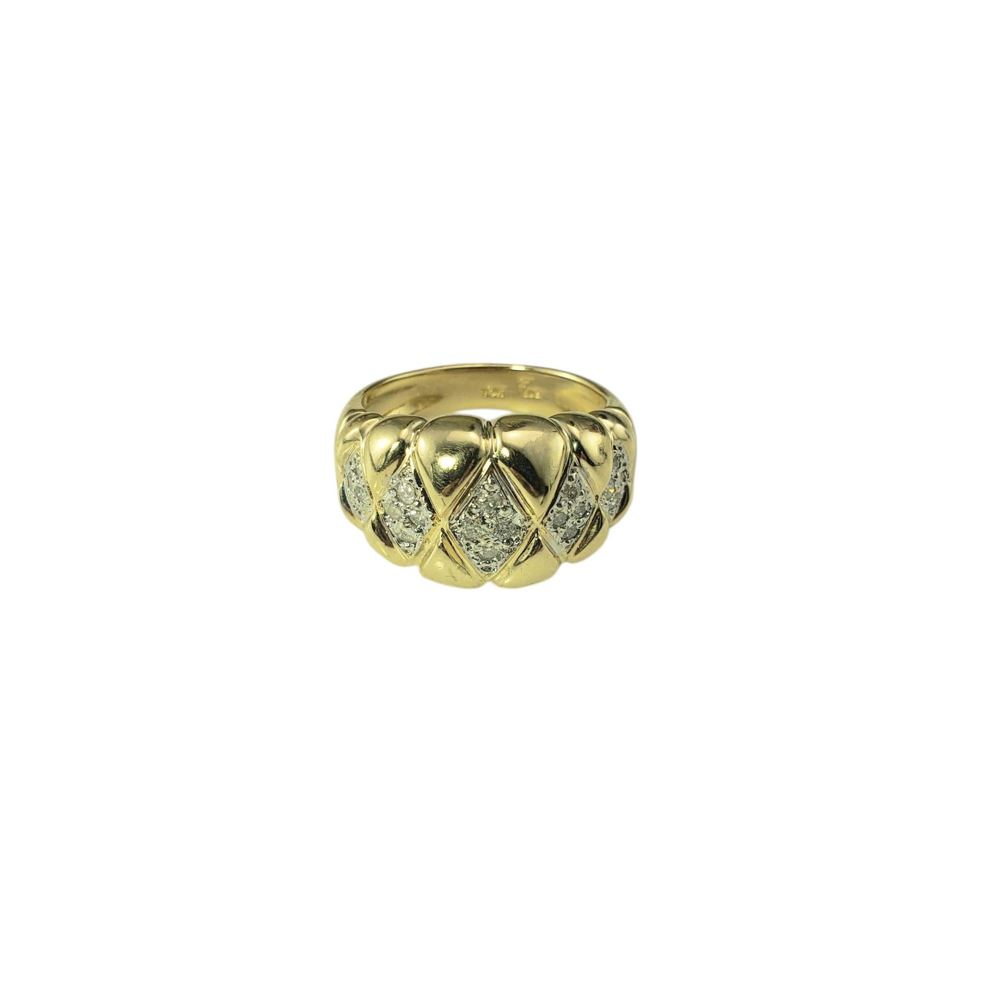 14 Karat Yellow Gold and Diamond Band Ring Size 6

This elegant wide band features 20 round brilliant cut diamonds set in beautifully detailed 14K yellow gold.

Width: 12 mm. Shank: 4 mm.

Approximate total diamond weight: .15 - .20 ct.

Diamond