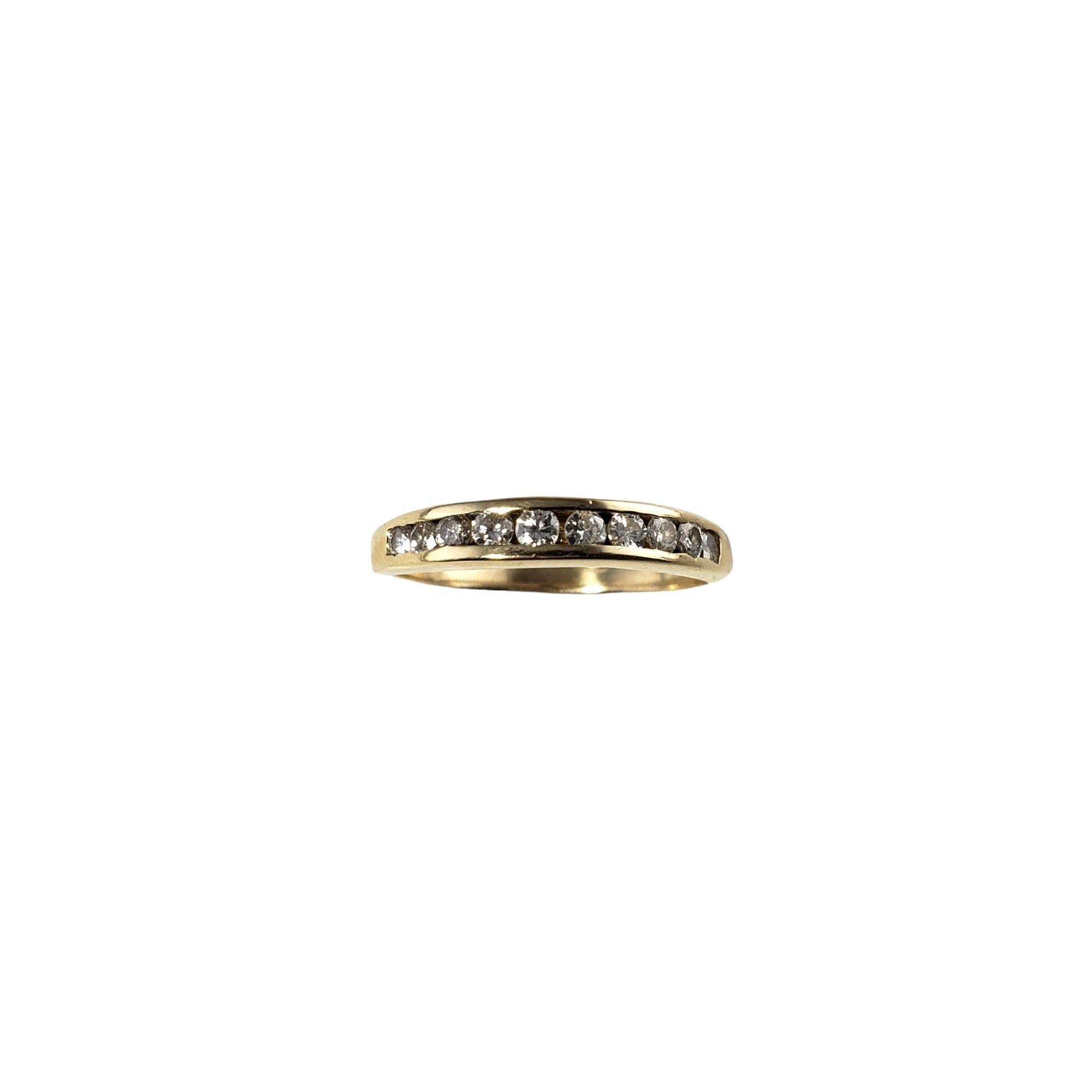 Round Cut 14 Karat Yellow Gold and Diamond Band Ring For Sale