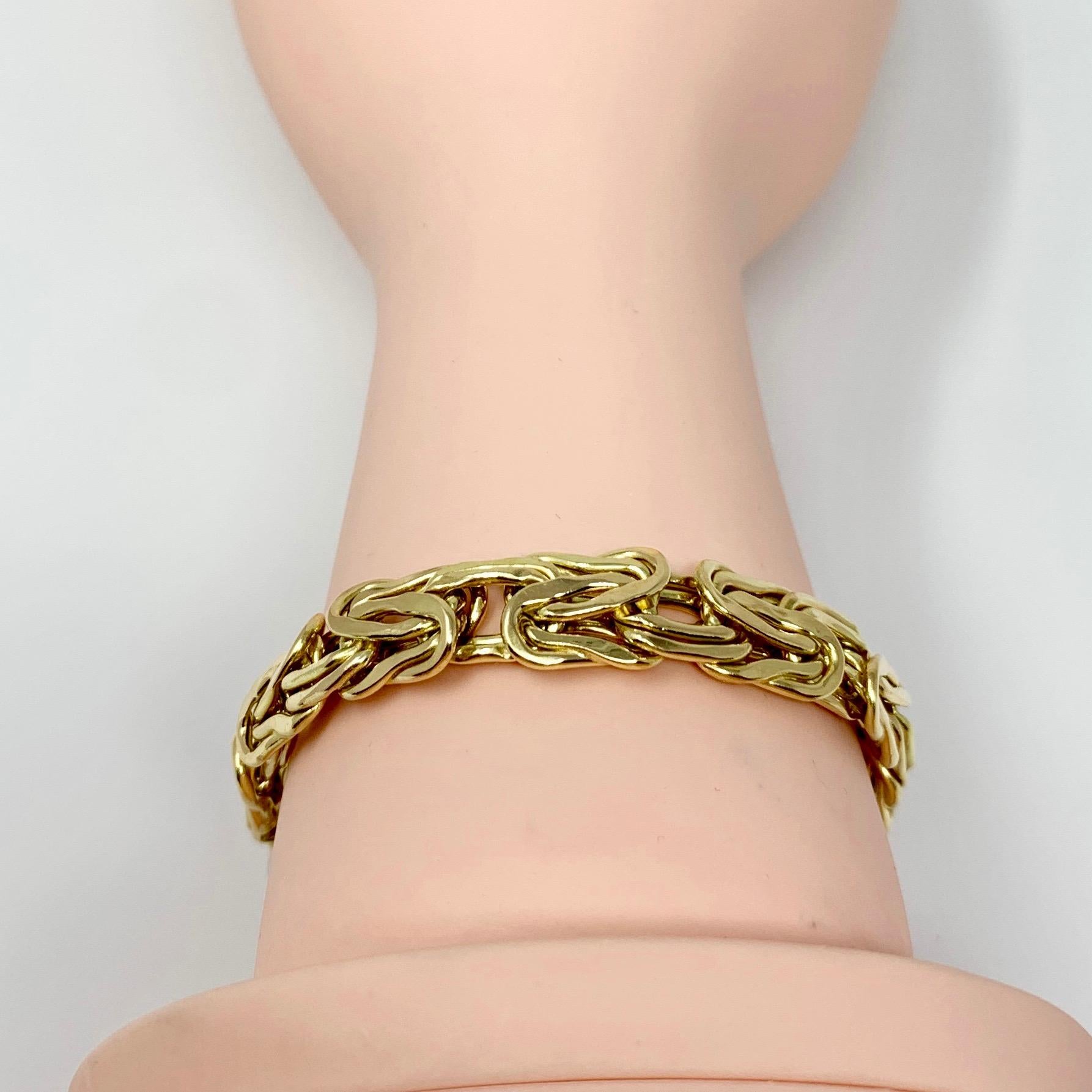 14 Karat Yellow Gold and Diamond Byzantine Link Chain Bracelet 3