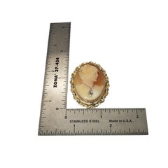 Broche/pendentif camée en or jaune 14 carats et diamants