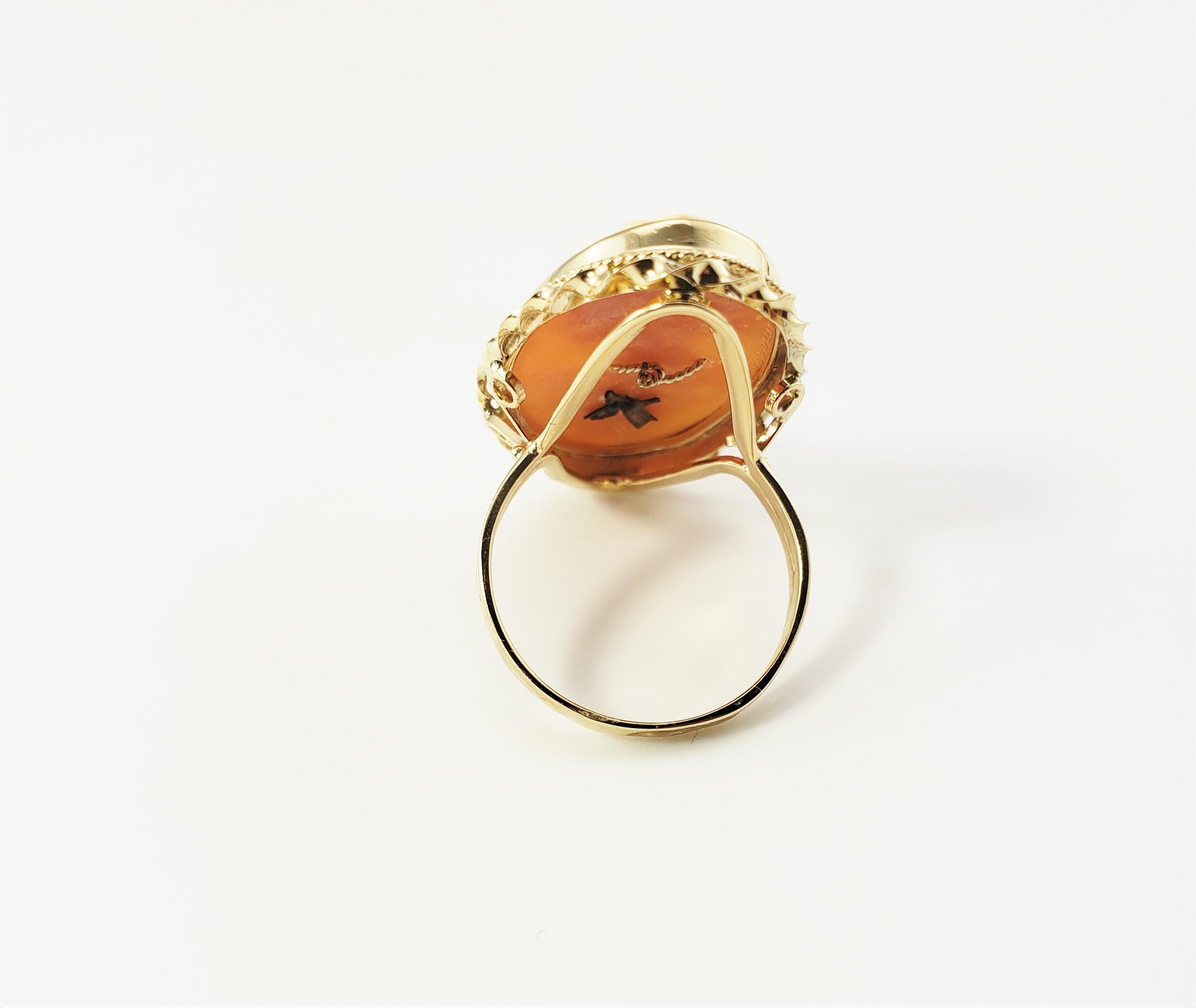 14 Karat Yellow Gold and Diamond Cameo Ring In Good Condition For Sale In Washington Depot, CT