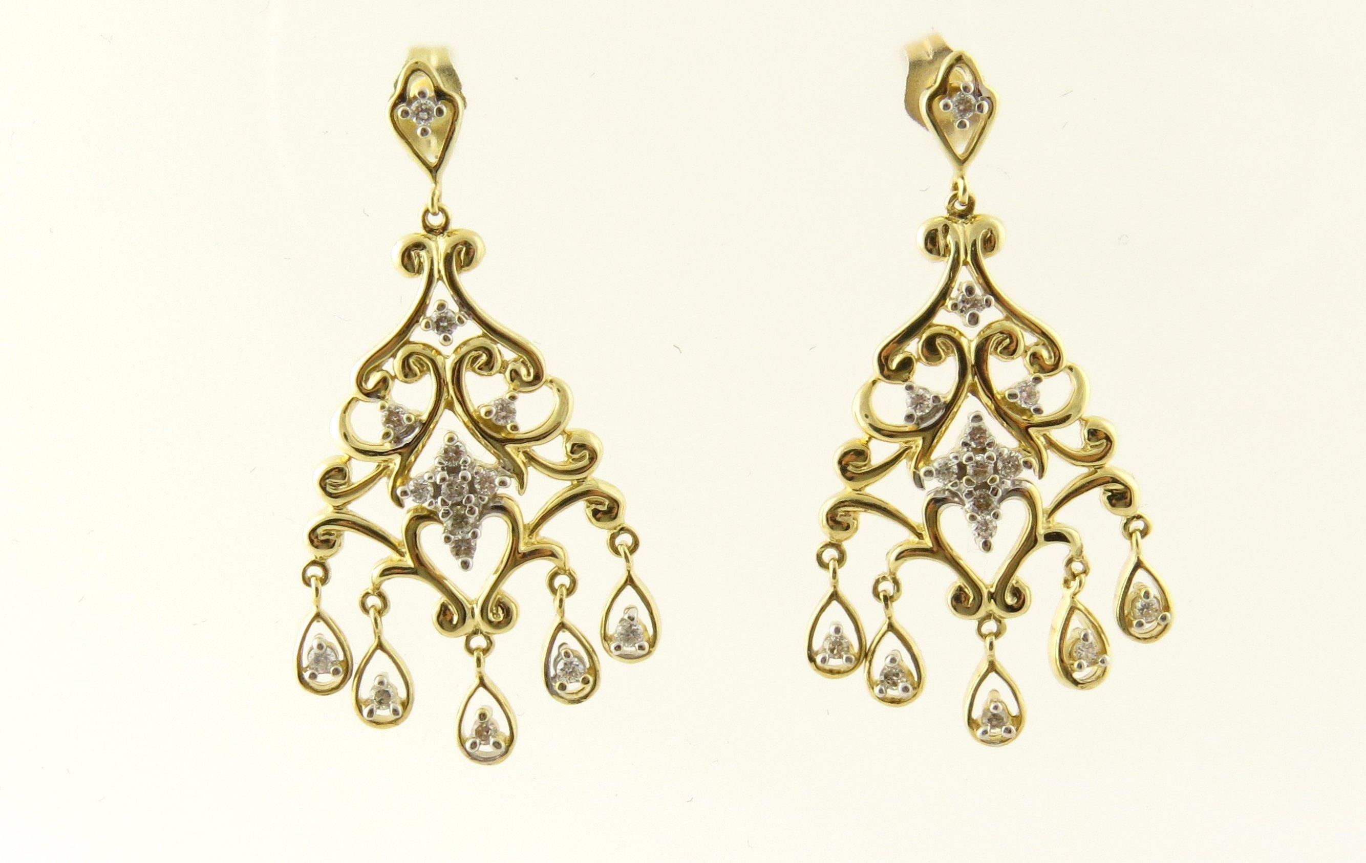 Vintage 14 Karat Yellow Gold and Diamond Chandelier Earrings- These sparkling chandelier earrings each feature 11 round brilliant cut diamonds and four round single cut diamonds set in classic 14K yellow gold. Approximate total diamond weight: .30