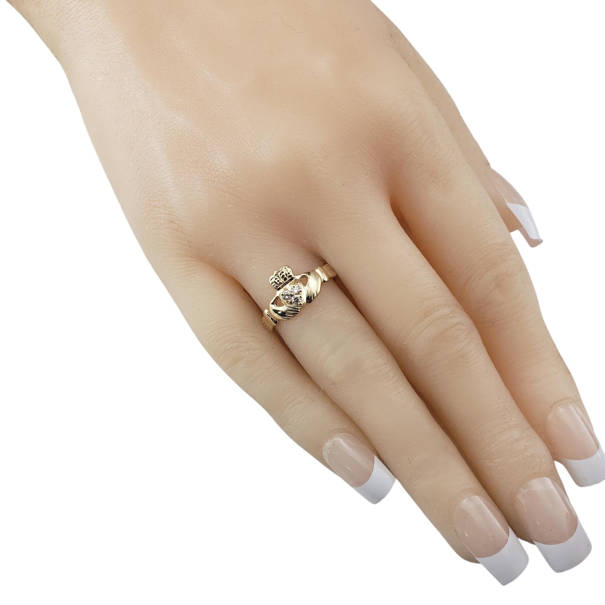 14 Karat Yellow Gold and Diamond Claddagh Ring Size 6 #20753 For Sale 2
