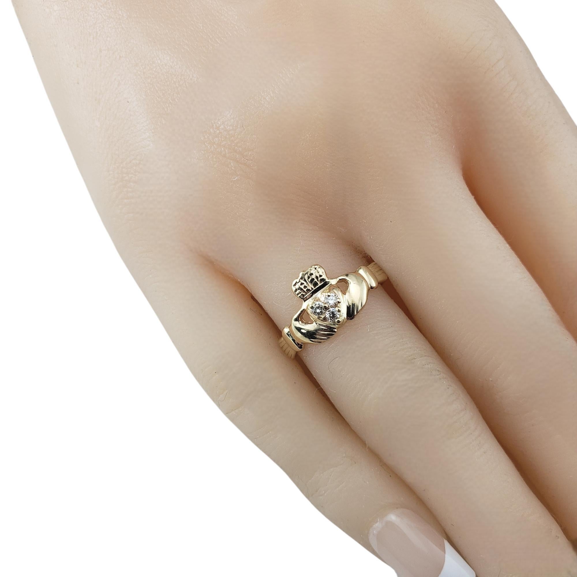 14 Karat Yellow Gold and Diamond Claddagh Ring Size 6 #20753 For Sale 3