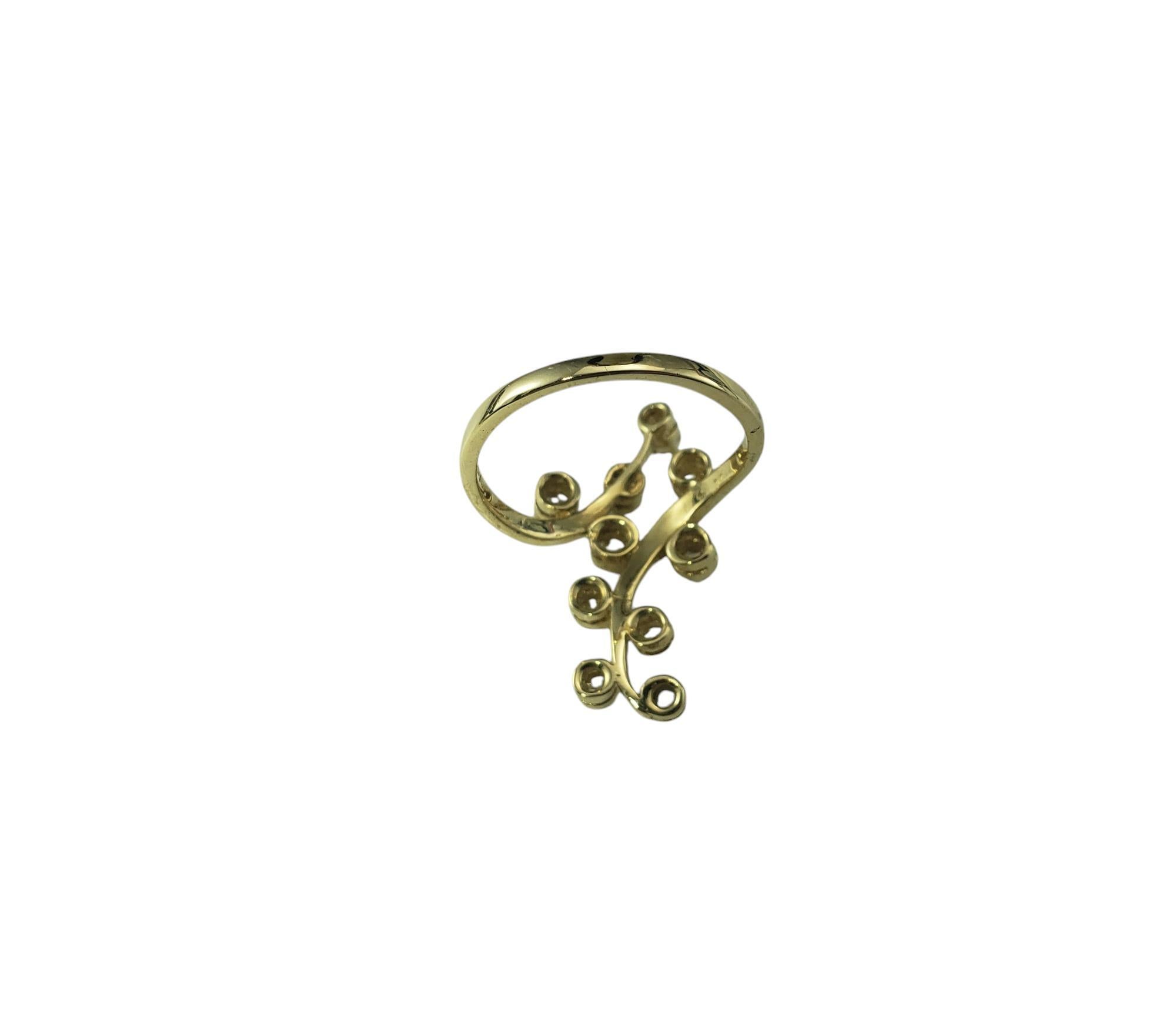 Brilliant Cut 14 Karat Yellow Gold and Diamond Cocktail Ring Size 7.5 #20750 For Sale