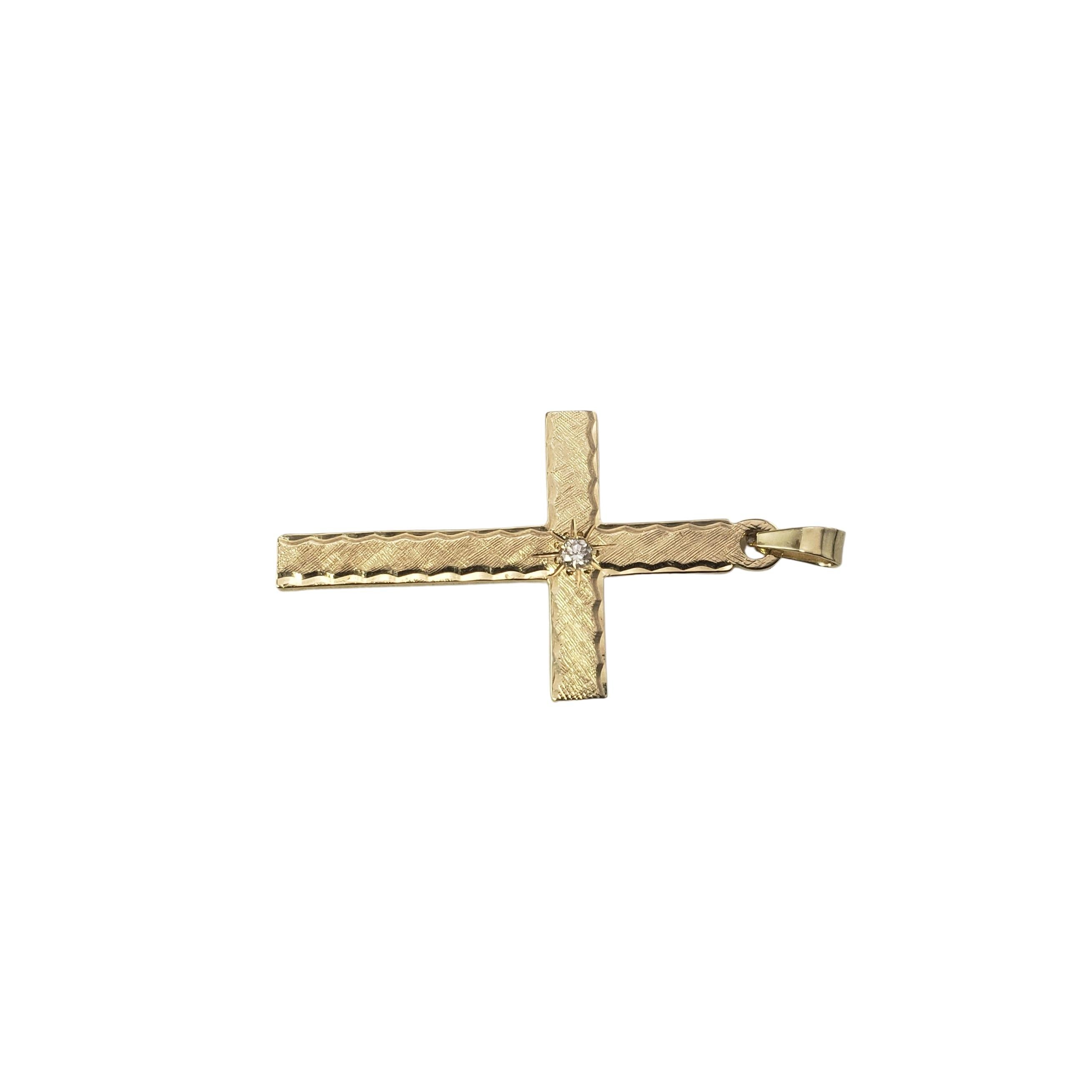 hammered gold cross necklace