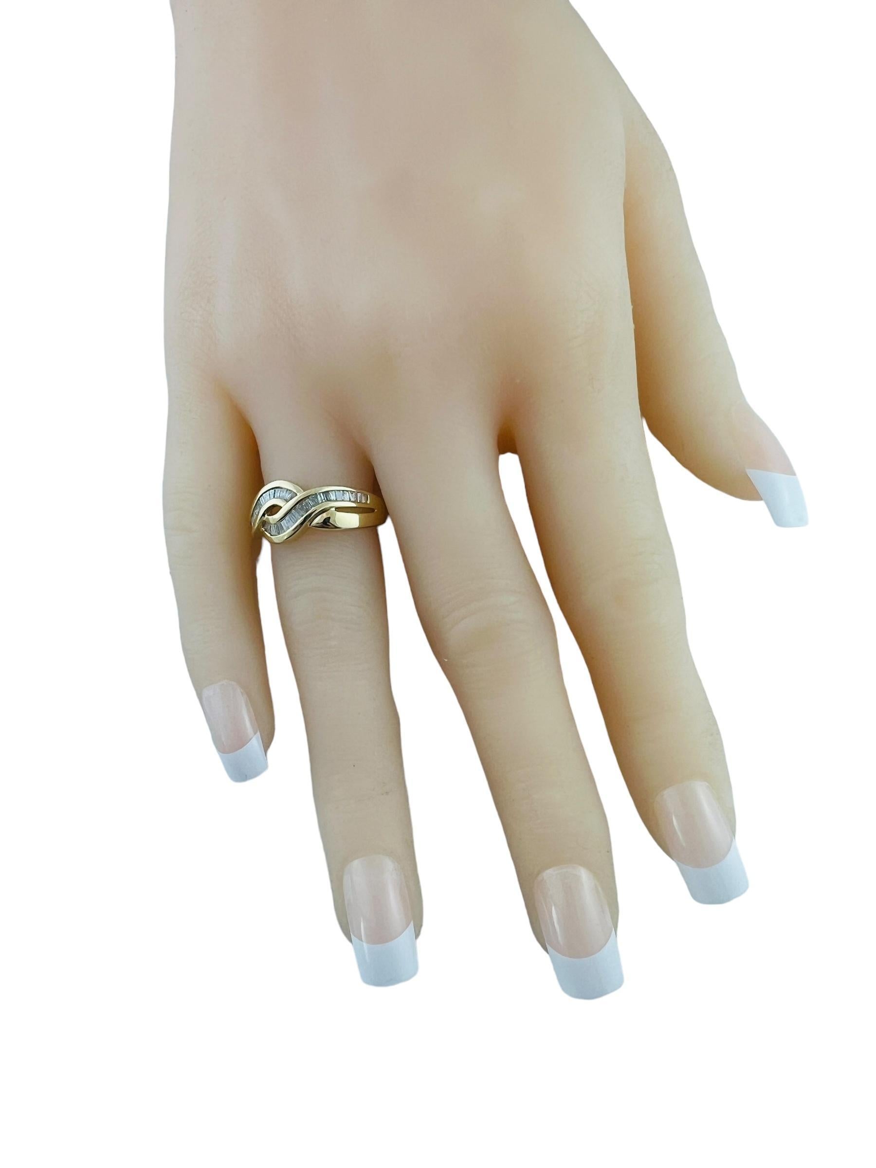 14 Karat Gelbgold und Diamant Crossover-Ring Größe 7,75 #16758 im Angebot 3