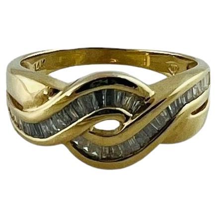14 Karat Gelbgold und Diamant Crossover-Ring Größe 7,75 #16758 im Angebot