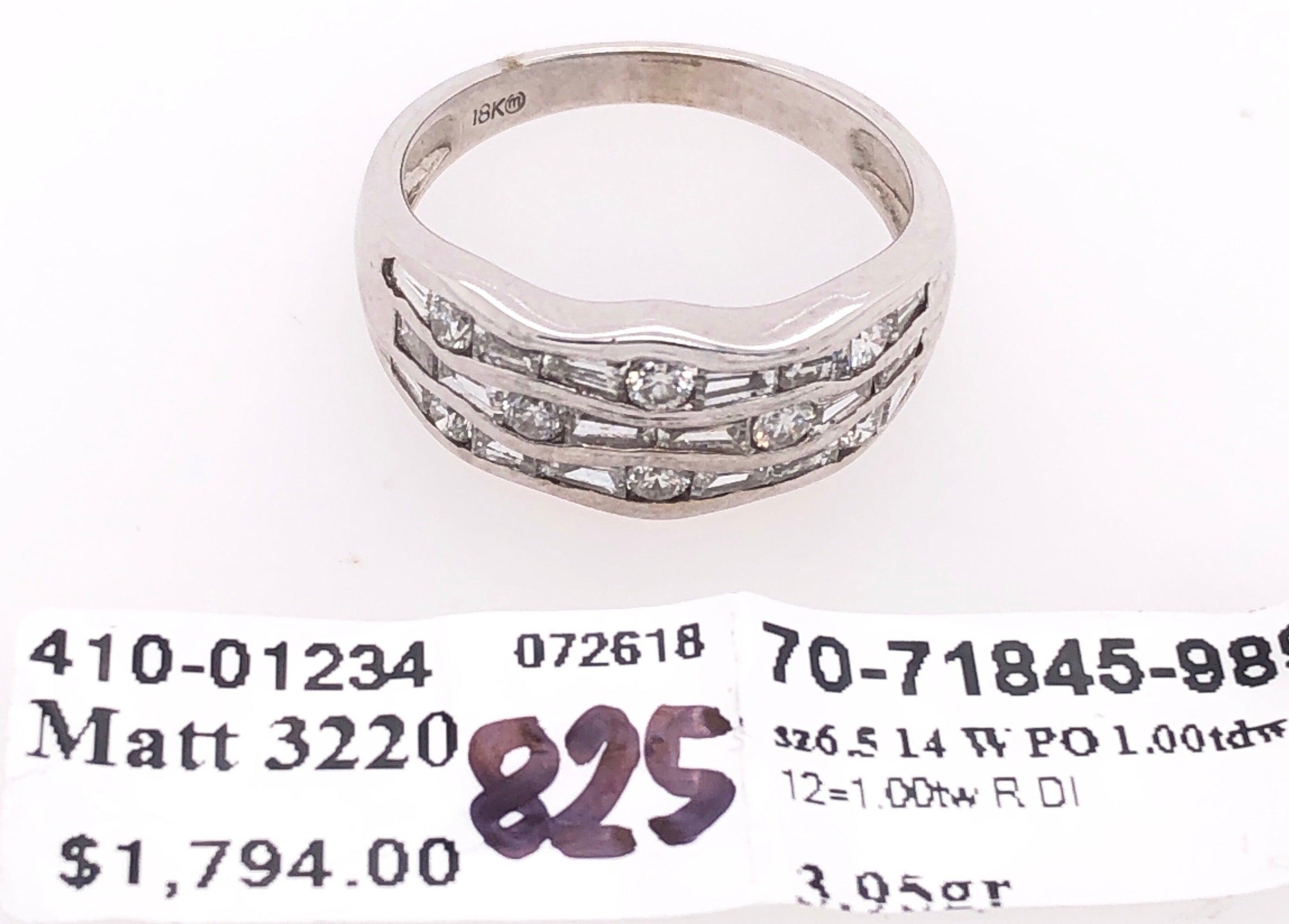 En vente :  Anneau de mariage à la mode en or blanc 18 carats et diamants 1,00 TDW 10