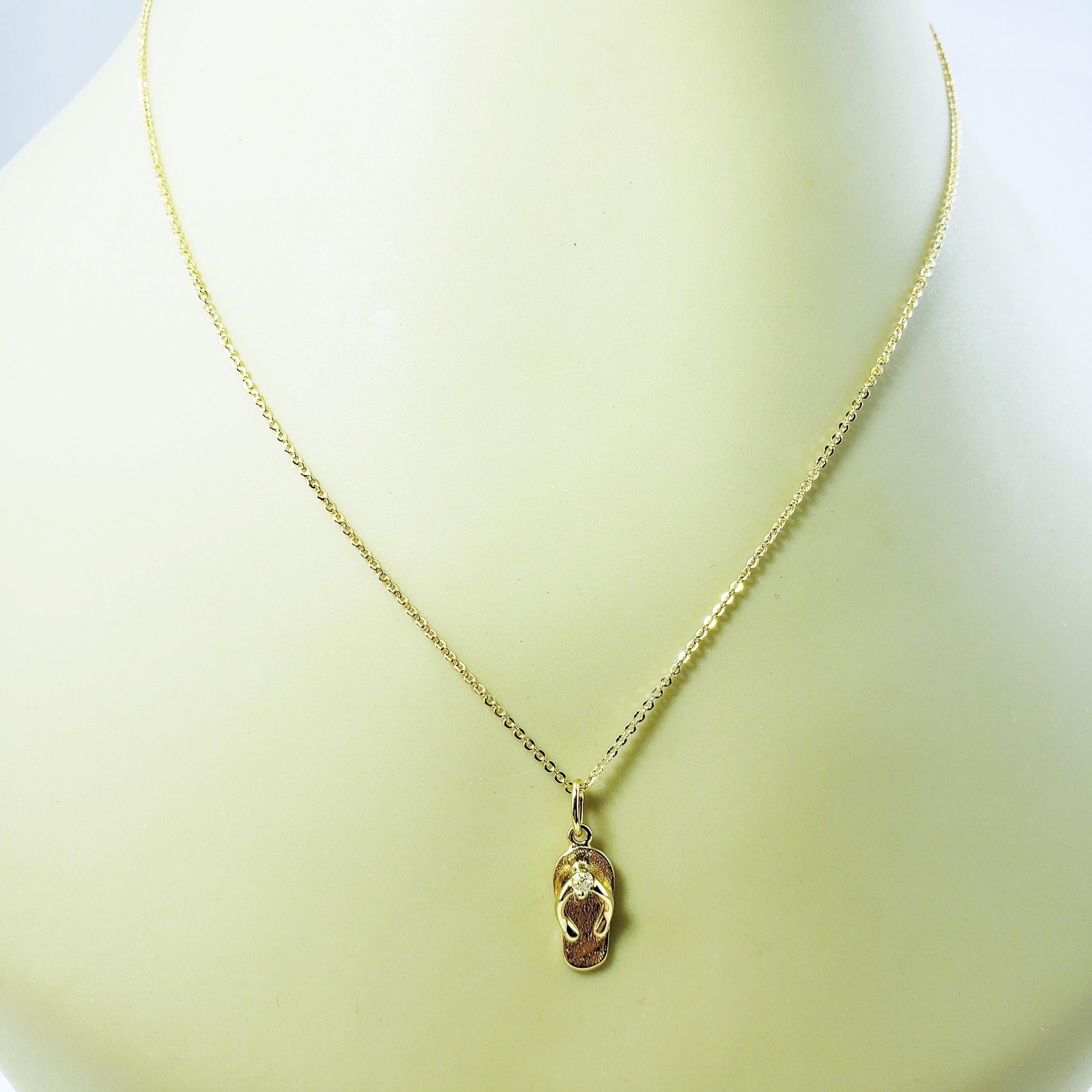 14 Karat Yellow Gold and Diamond Flip Flop Pendant Necklace In Good Condition In Washington Depot, CT