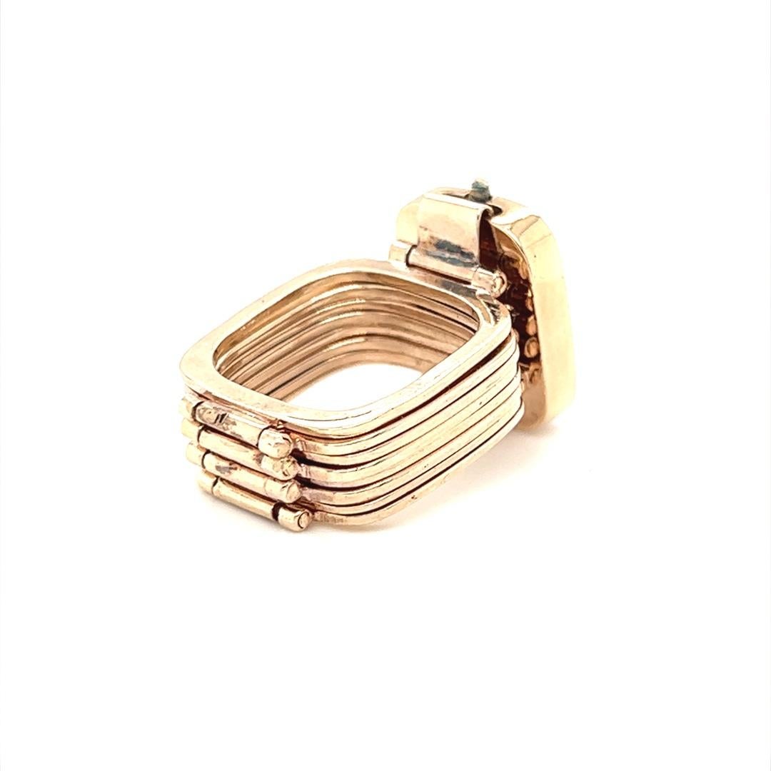 14 Karat Yellow Gold and Diamond Folding Convertible Ring Bracelet For Sale 3