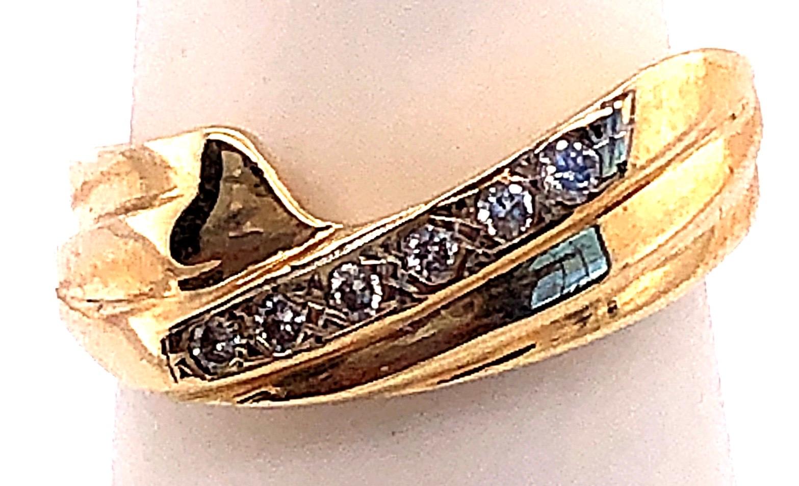 Round Cut 14 Karat Yellow Gold and Diamond Freeform Ring For Sale
