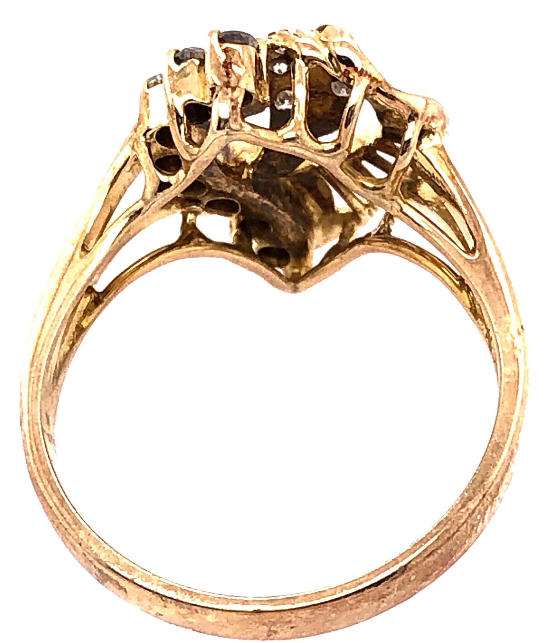 Round Cut 14 Karat Yellow Gold and Diamond Heart Ring For Sale