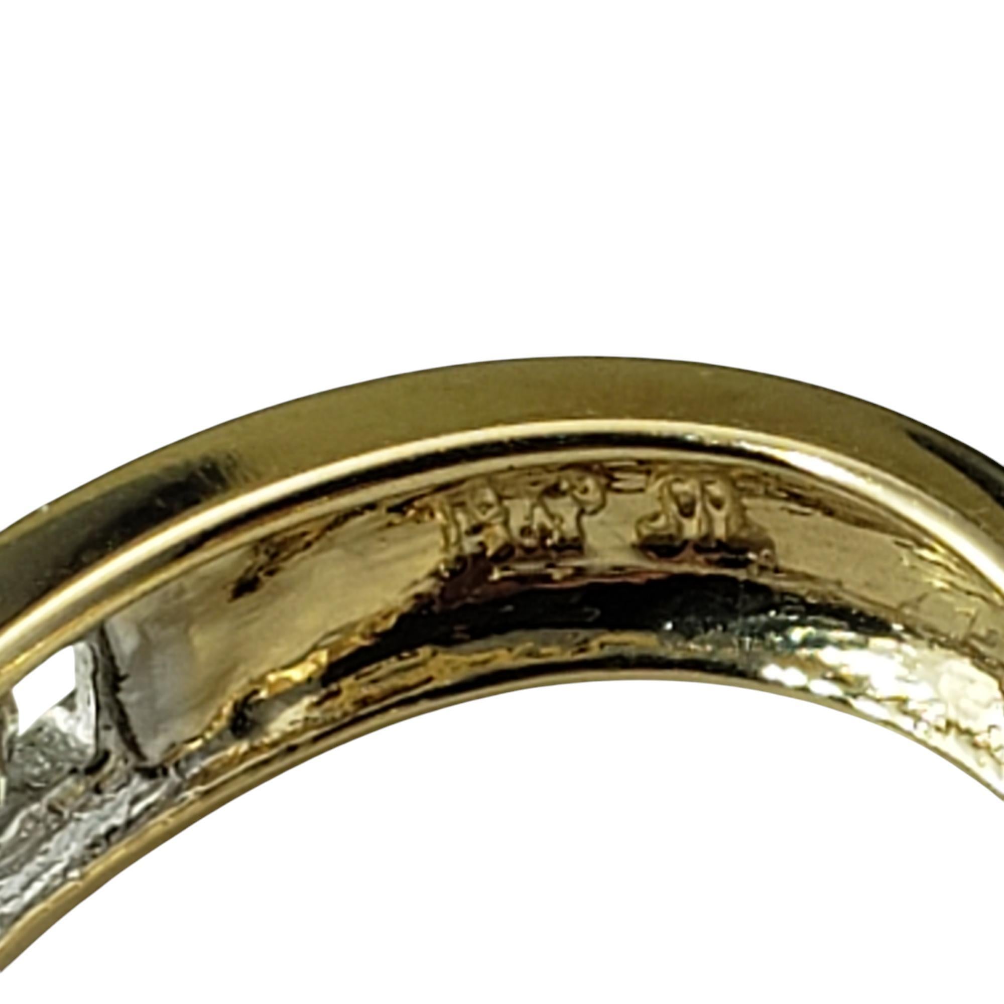 Créoles ovales en or jaune 14 carats et diamants n°20404 en vente 1