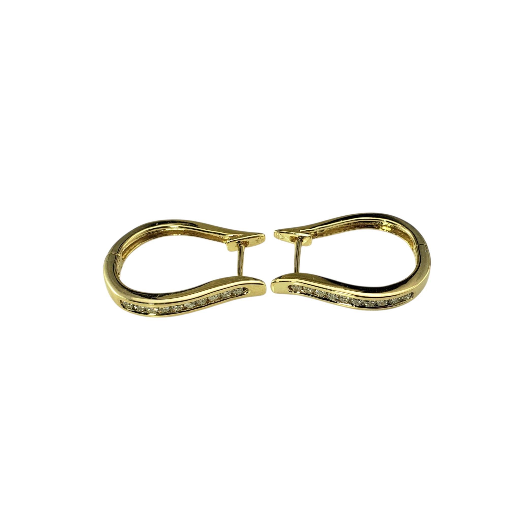 Donna Orecchini a cerchio ovali in oro giallo 14 carati e diamanti #21977 in vendita