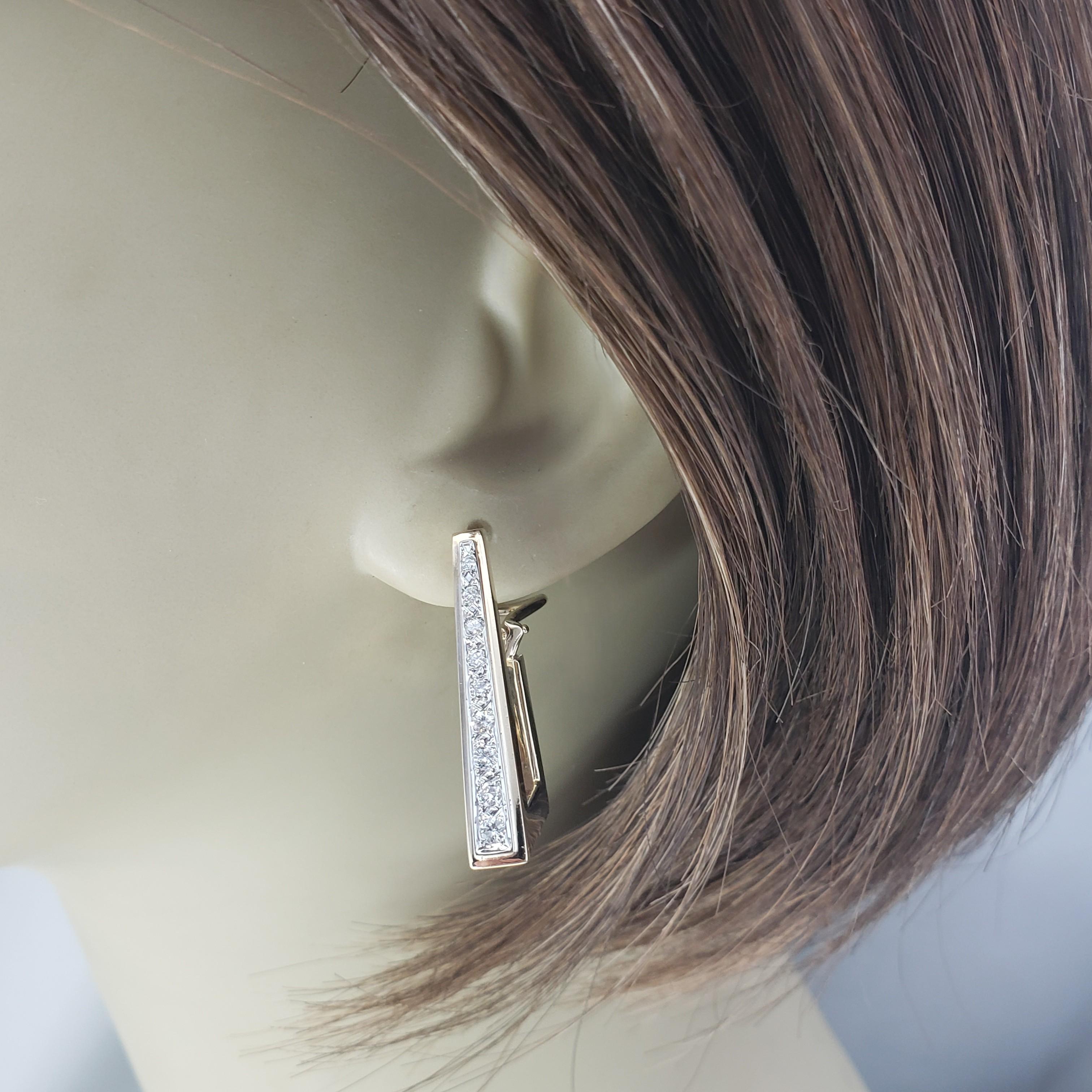 14 Karat Yellow Gold and Diamond Rectangular Hoop Earrings #21036 For Sale 3