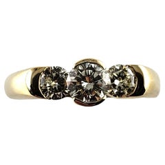 14 Karat Yellow Gold and Diamond Ring Size 5.75 #14336