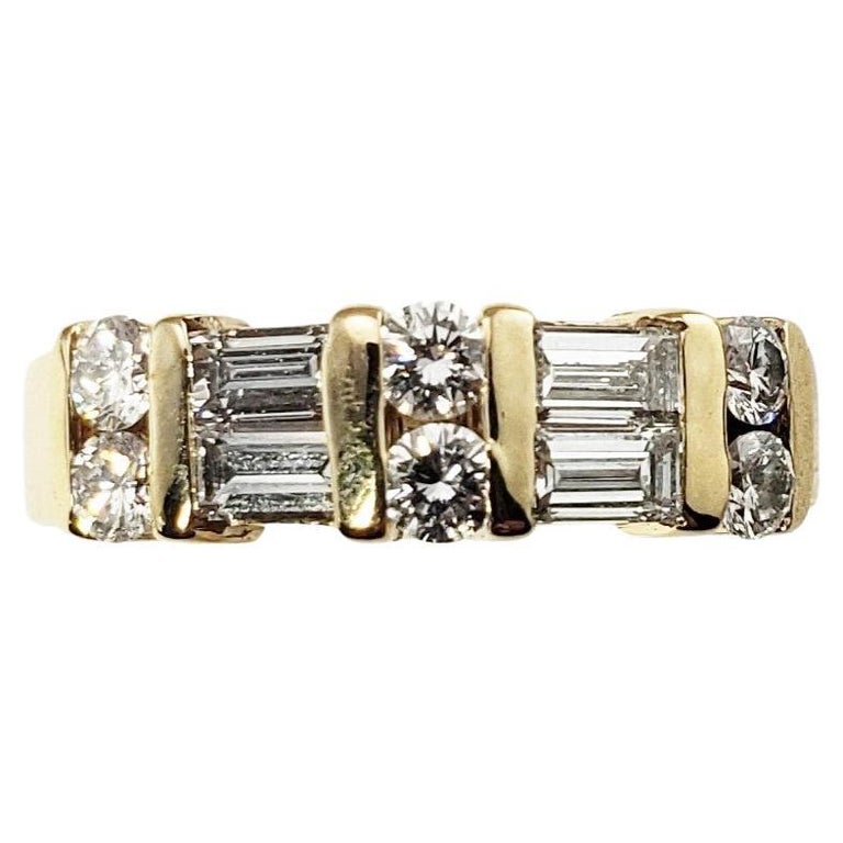 14 Karat Yellow Gold and Diamond Ring For Sale at 1stDibs