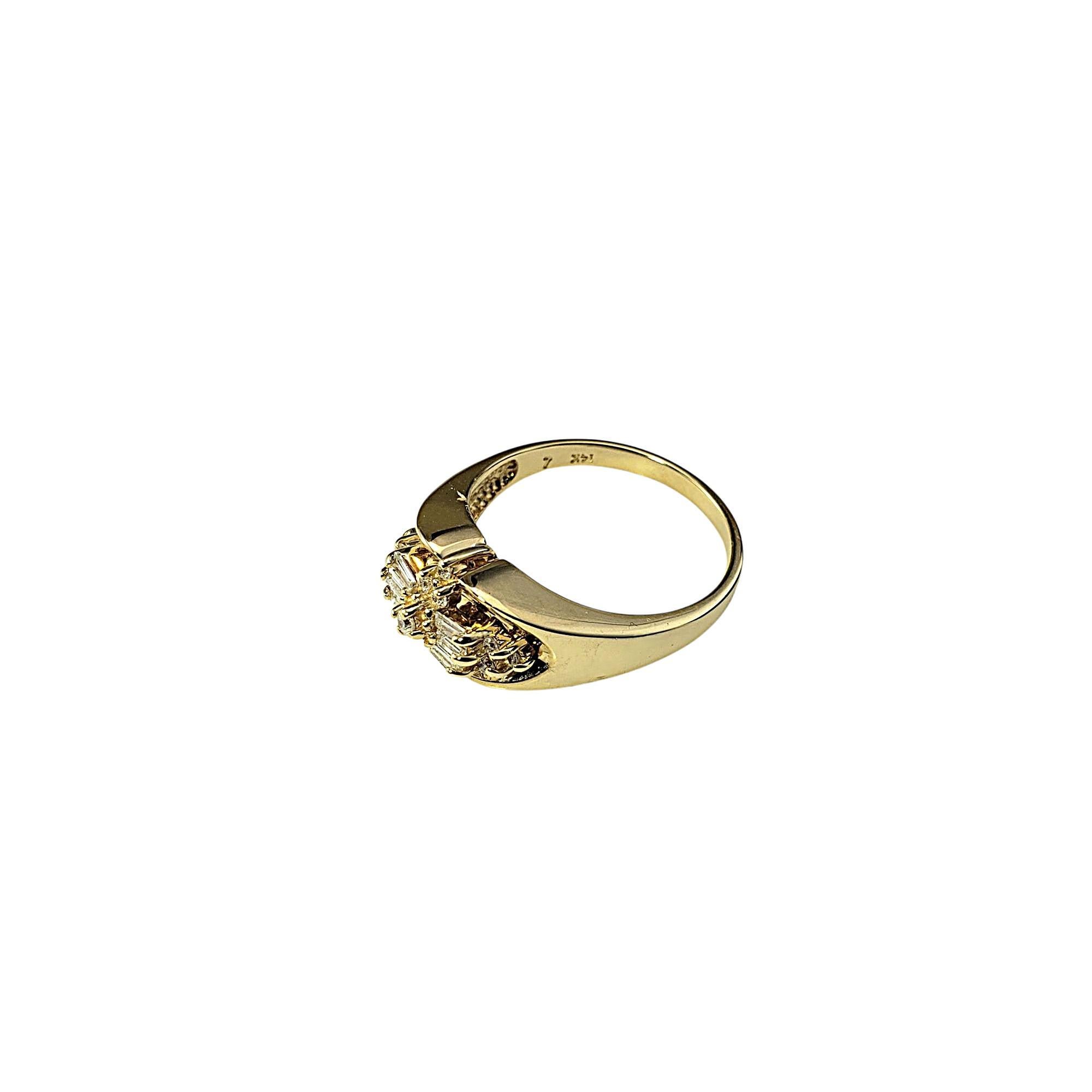 Taille mixte Bague en or jaune 14 carats et diamants taille 7 n° 21435 en vente
