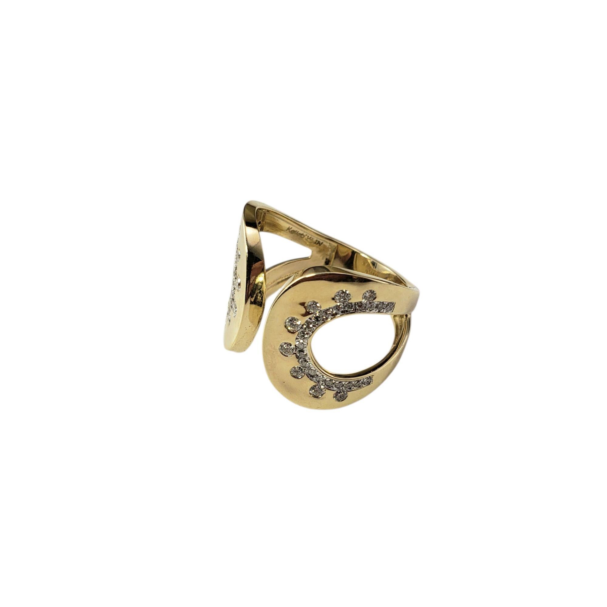 14 Karat Yellow Gold and Diamond Ring Size 7-7.25 #21826 (Zeitgenössisch) im Angebot
