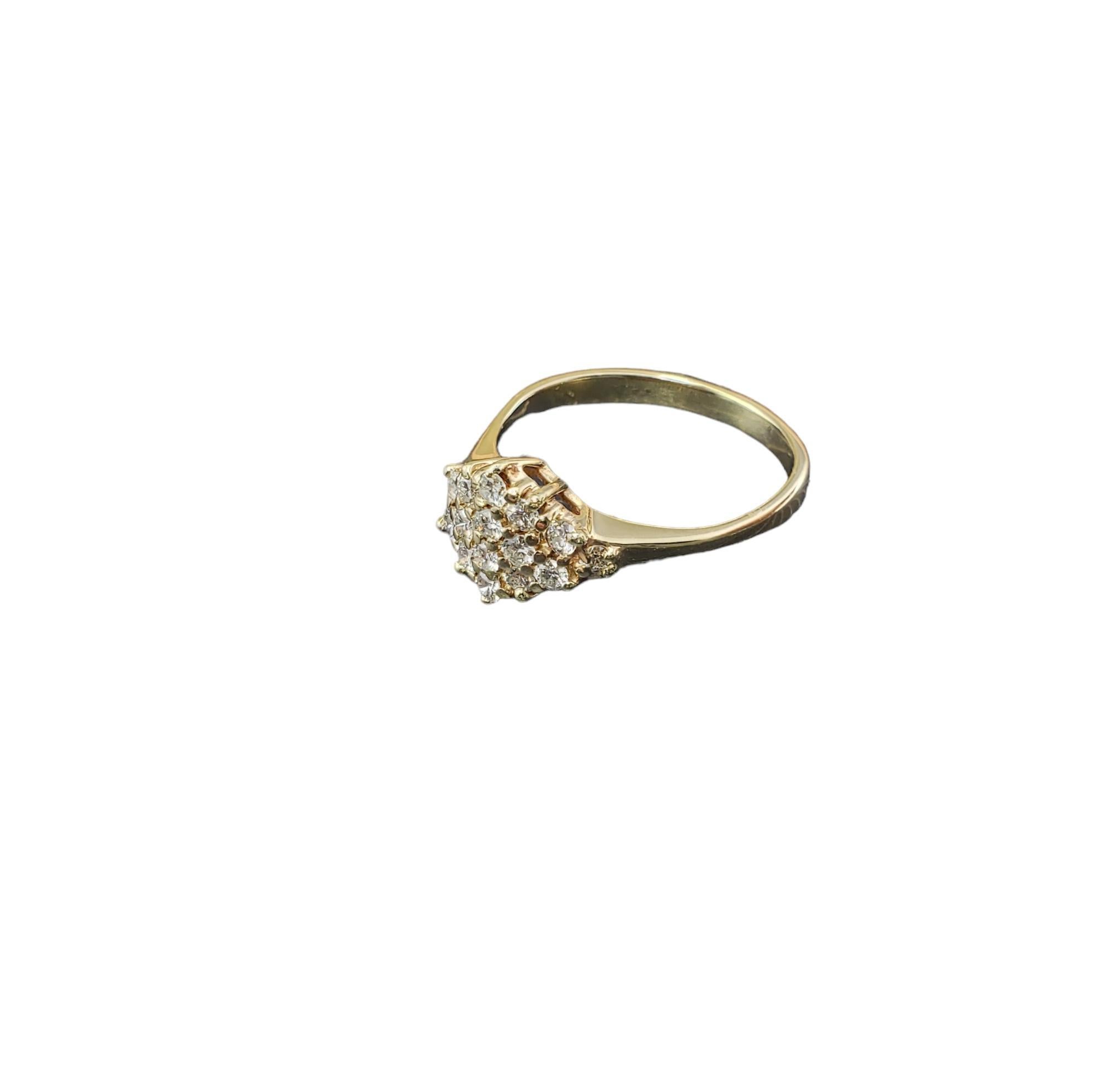 Round Cut 14 Karat Yellow Gold and Diamond Ring Size 7.5 #16351 For Sale