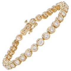 14 Karat Yellow Gold and Diamond Tennis Bracelet 5.00 Carat