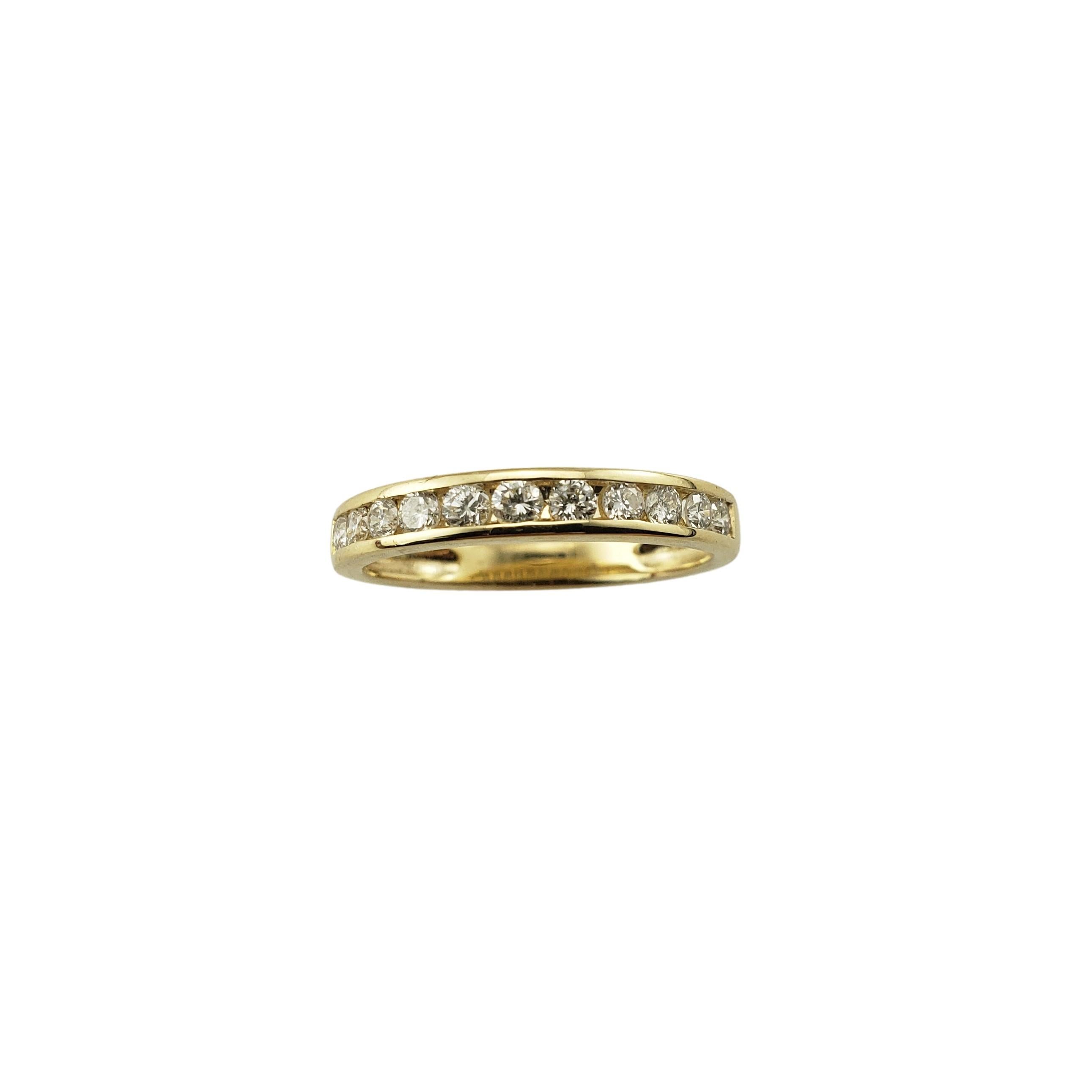 14 Karat Yellow Gold and Diamond Wedding/Anniversary Band Ring Size 8.75-

This sparkling band features 11 round brilliant cut diamonds set in classic 14K yellow gold.  Width:  3 mm.  

Approximate total diamond weight:  .44 ct.

Diamond color: