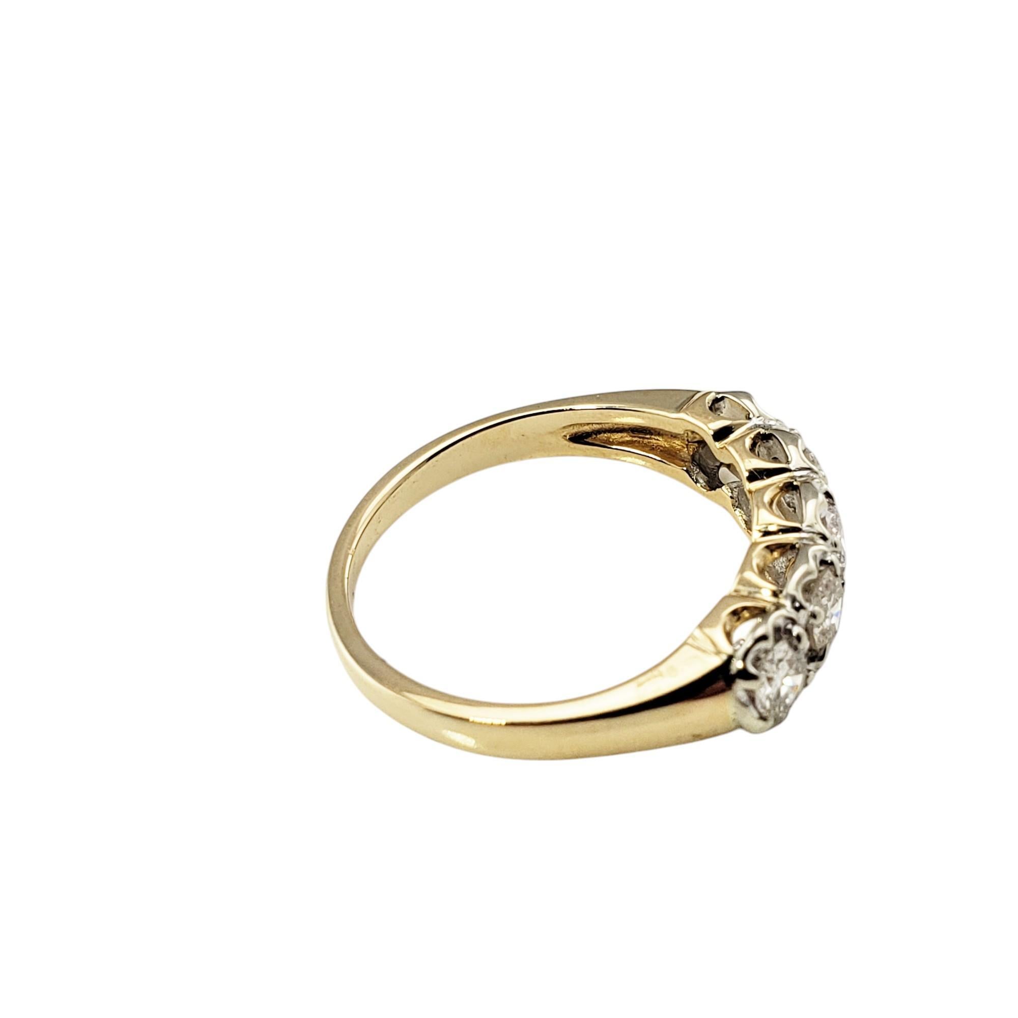 Taille brillant Anneau d'anniversaire de mariage en or jaune 14 carats et diamants taille 6,5 n° 19954 en vente