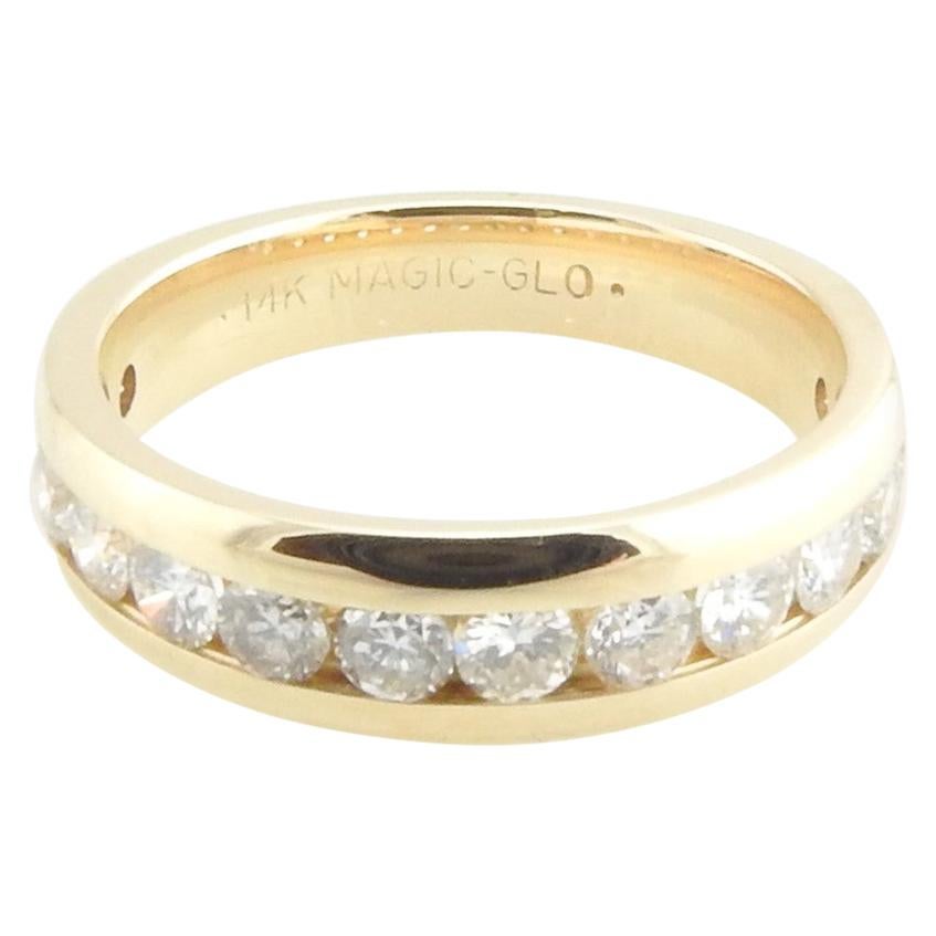 14 Karat Yellow Gold and Diamond Wedding Band For Sale at 1stDibs