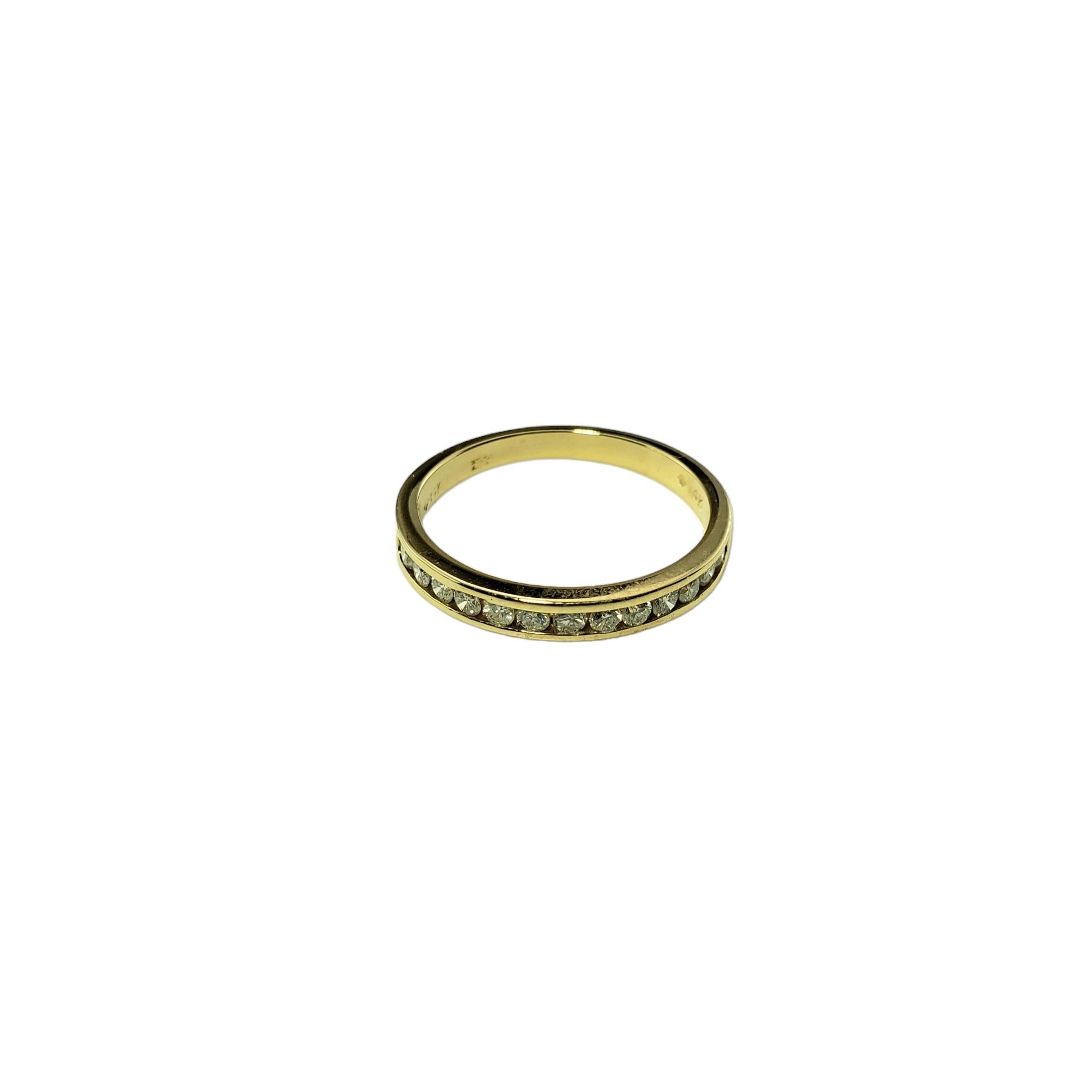 Taille ronde Alliance en or jaune 14 carats et diamants taille 6 n° 15967 en vente