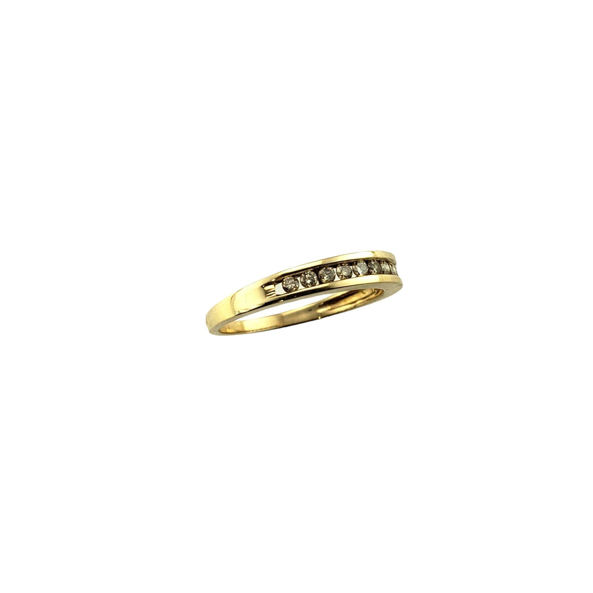 Round Cut 14 Karat Yellow Gold and Diamond Wedding Band Ring Size 6.75 For Sale