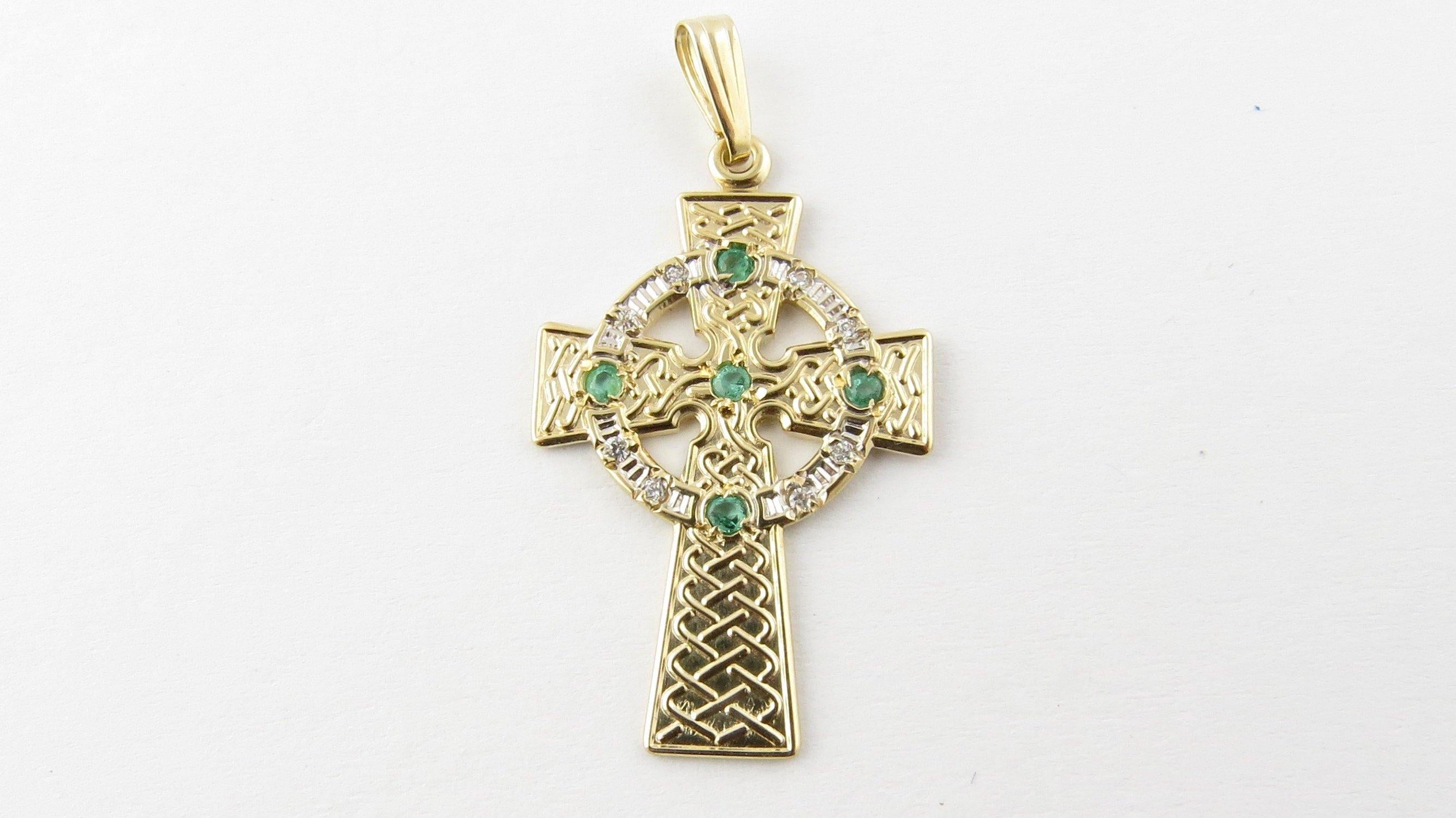 14 Karat Yellow Gold and Emerald Celtic Cross Pendant 2