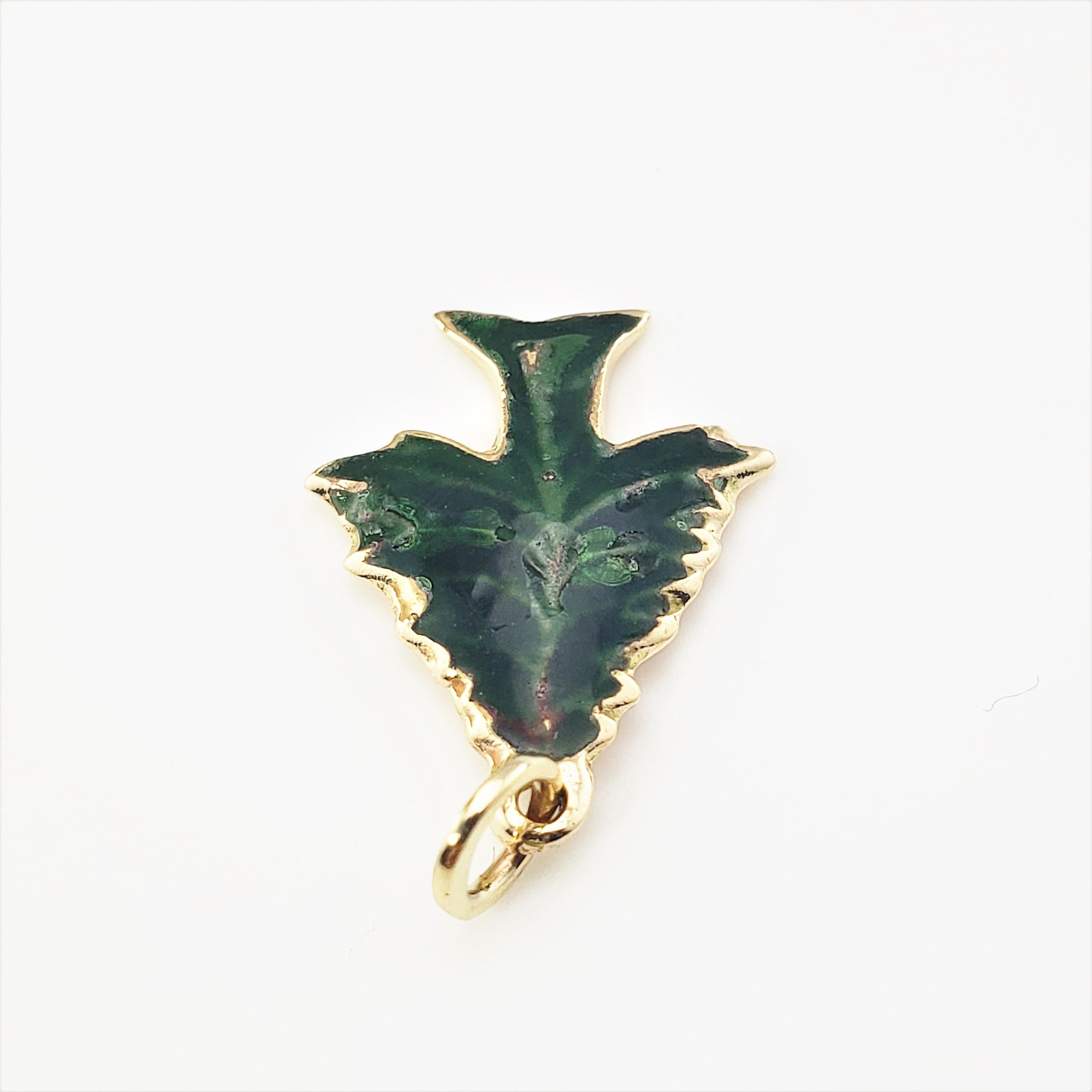 14 Karat Yellow Gold and Enamel Christmas Tree Charm In Good Condition In Washington Depot, CT