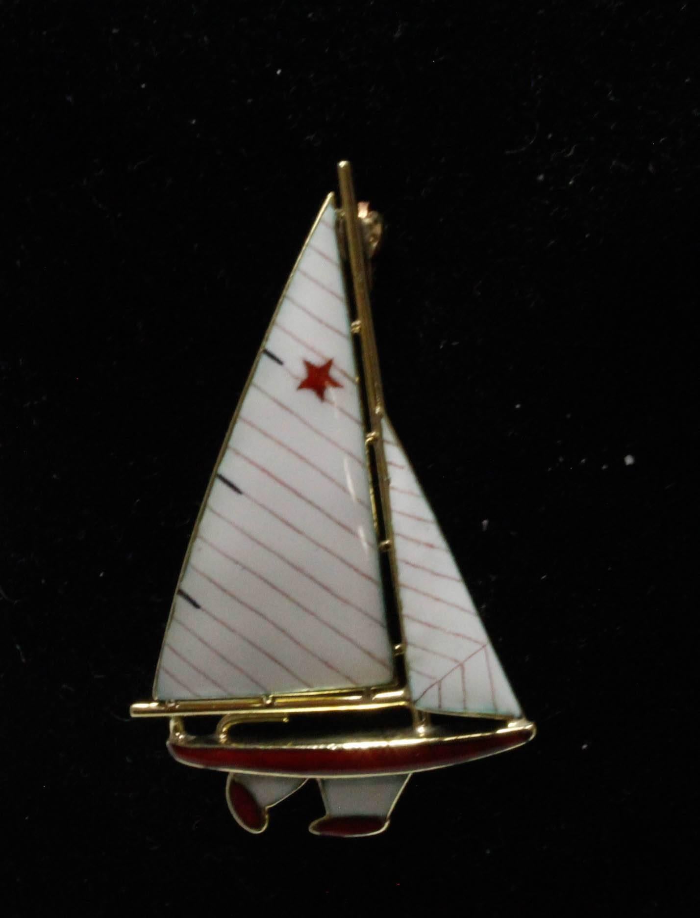 Women's or Men's 14 Karat Yellow Gold and Enamel Red and White Sailboat Brooch/Pin For Sale