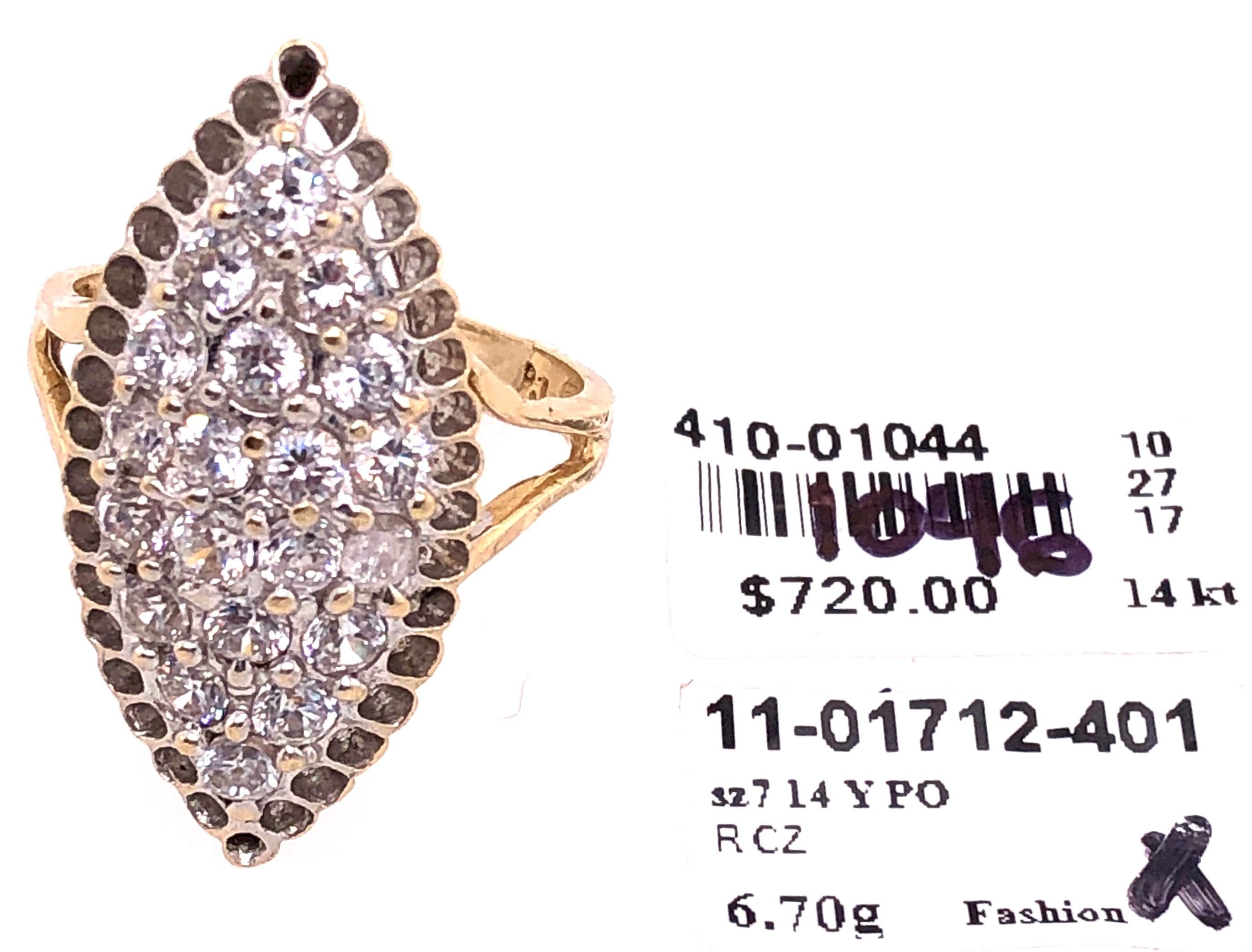 14 Karat Yellow Gold and Fashion Cubic Zircon Ring For Sale 3