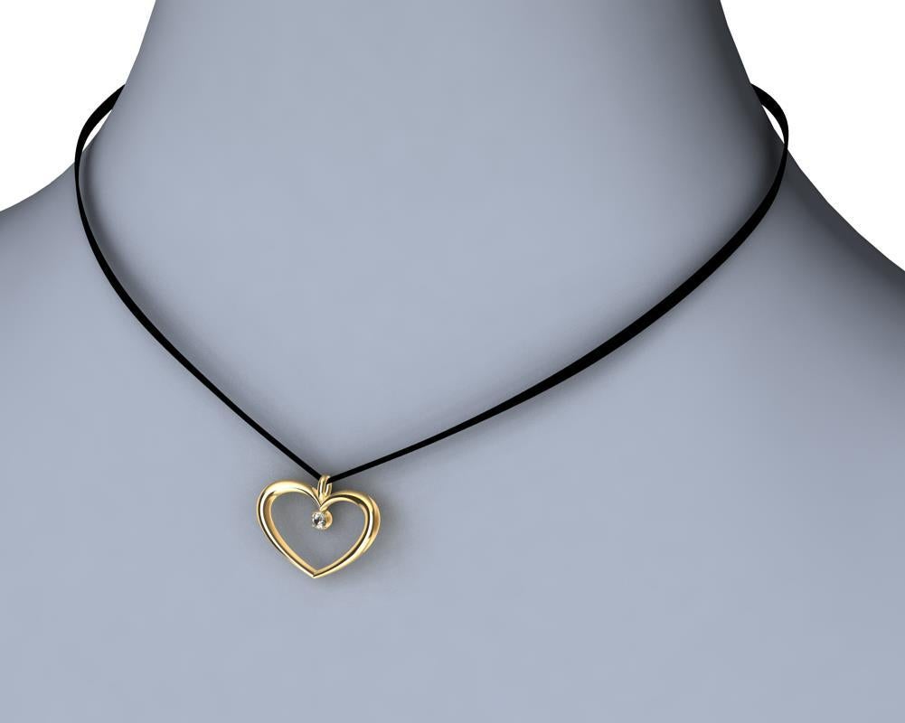 14 Karat Yellow Gold and GIA Diamond Polished Tapered Heart Necklace For Sale 1