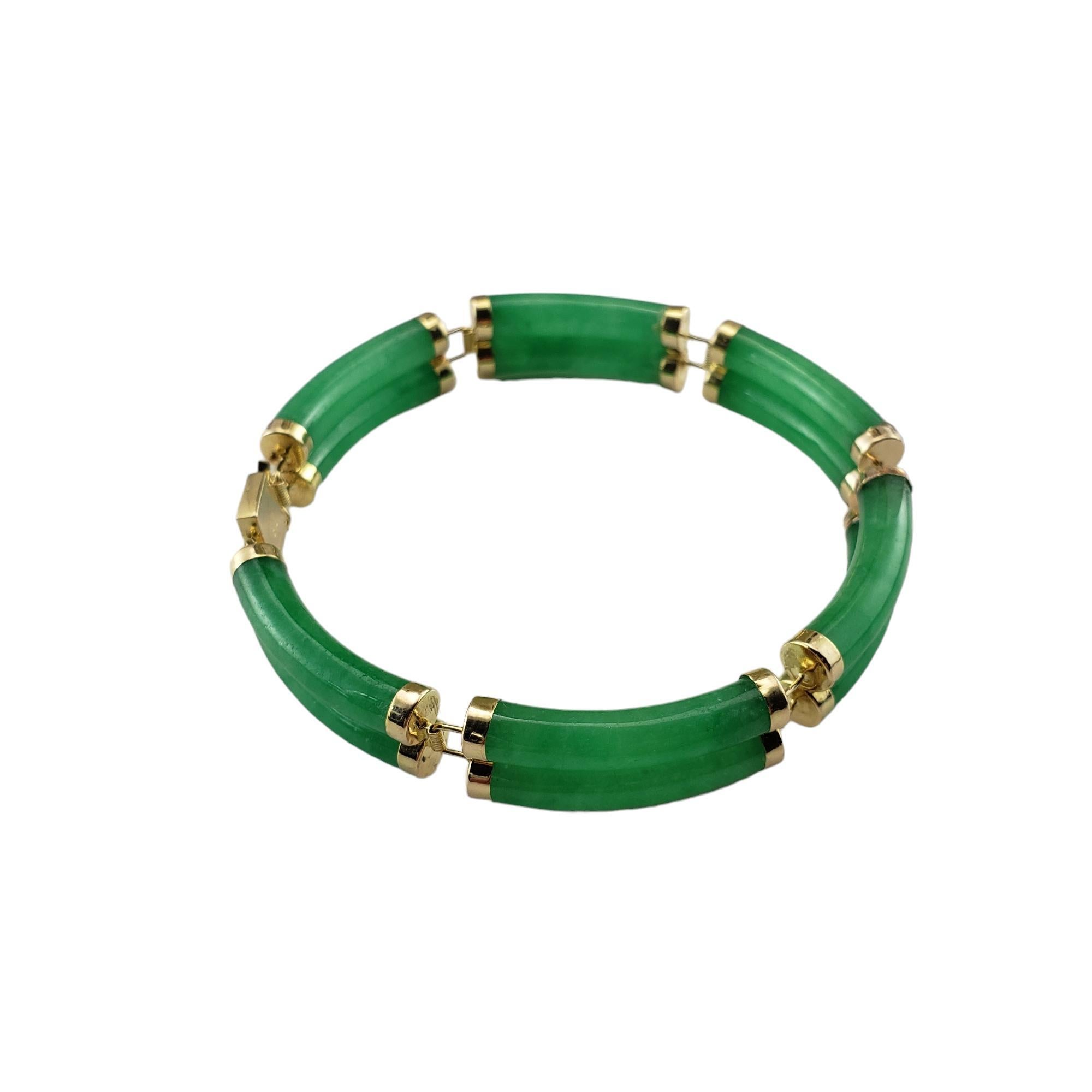 14 Karat Gelbgold und Jade-Armband JAGi zertifiziert #15761 im Zustand „Gut“ in Washington Depot, CT
