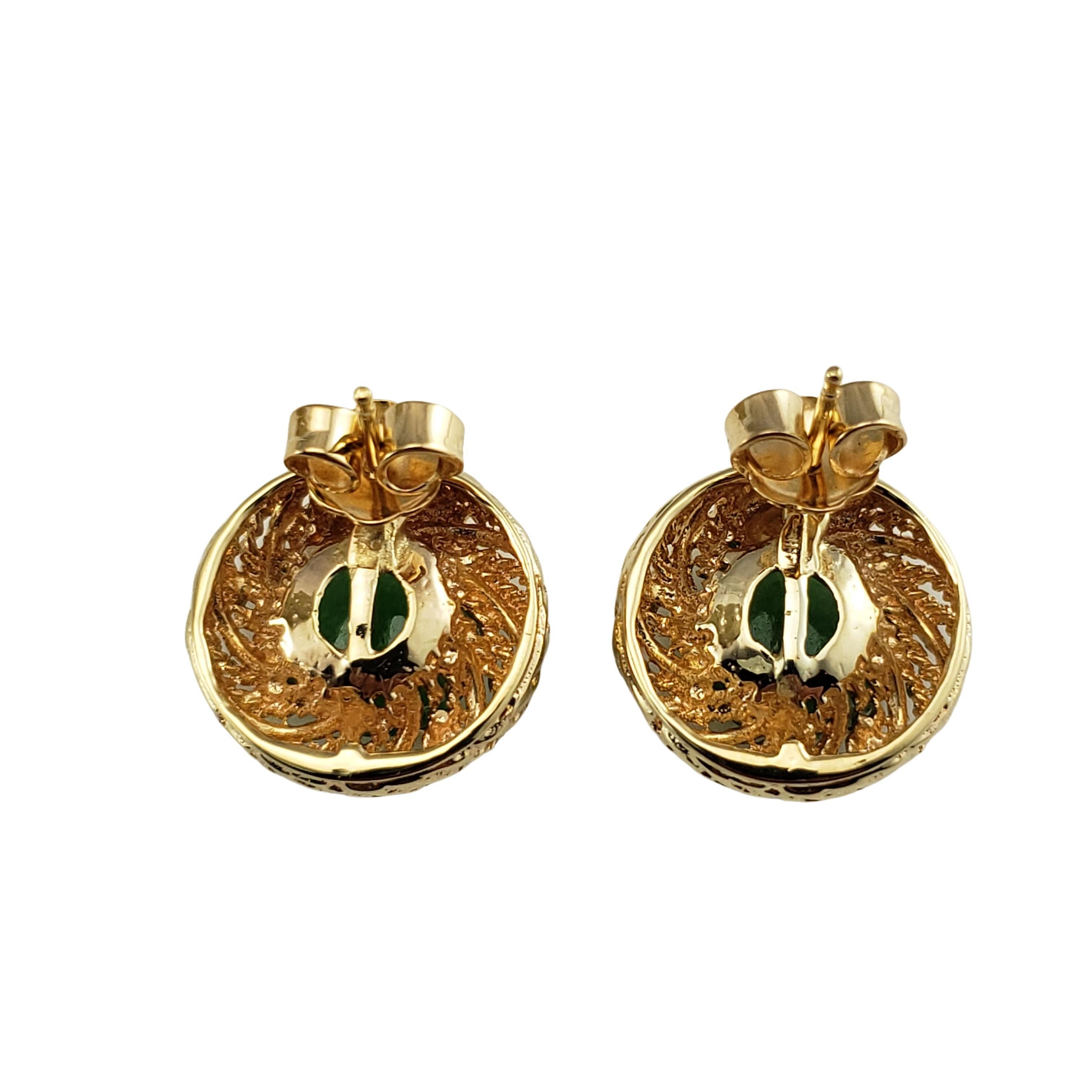 14 Karat Yellow Gold and Jade Earrings In Good Condition In Washington Depot, CT