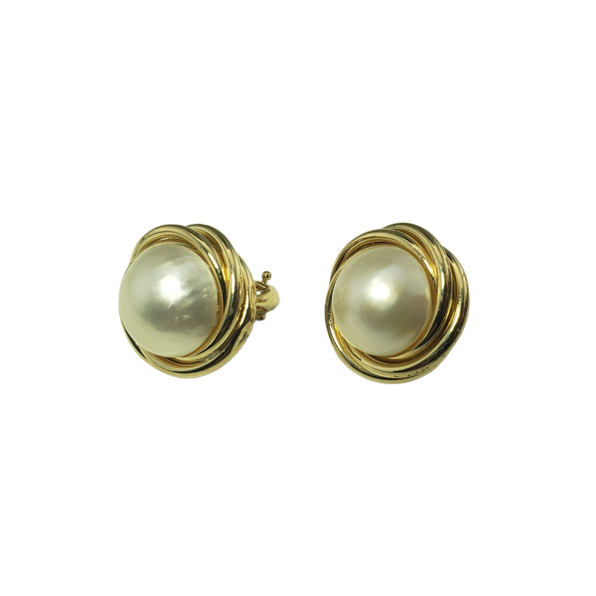 mobe pearl earrings