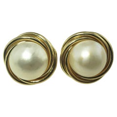 Retro 14 Karat Yellow Gold and Mabe Pearl Earrings