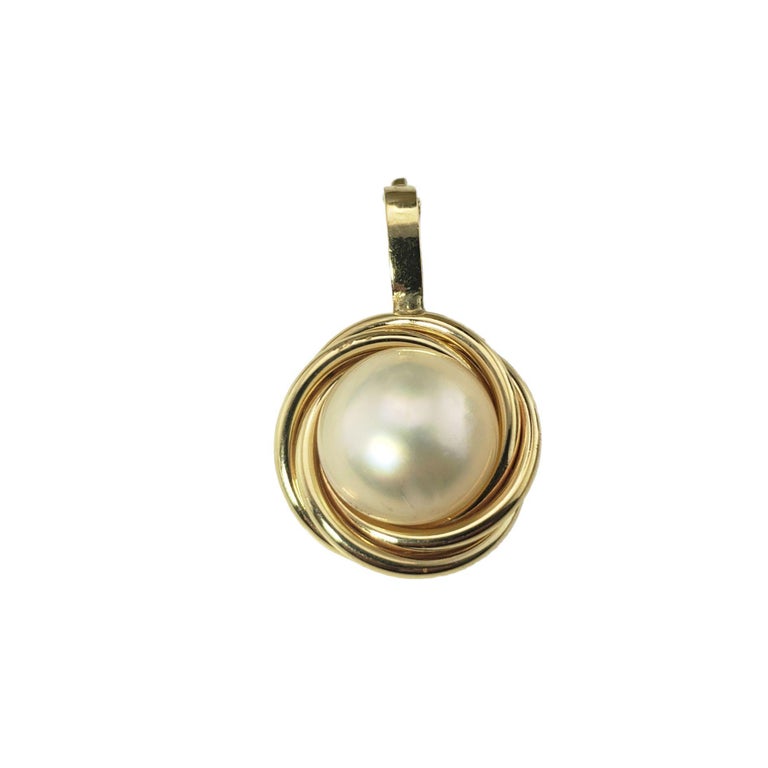 14 Karat Yellow Gold and Mabe Pearl Pendant Enhancer For Sale at 1stDibs
