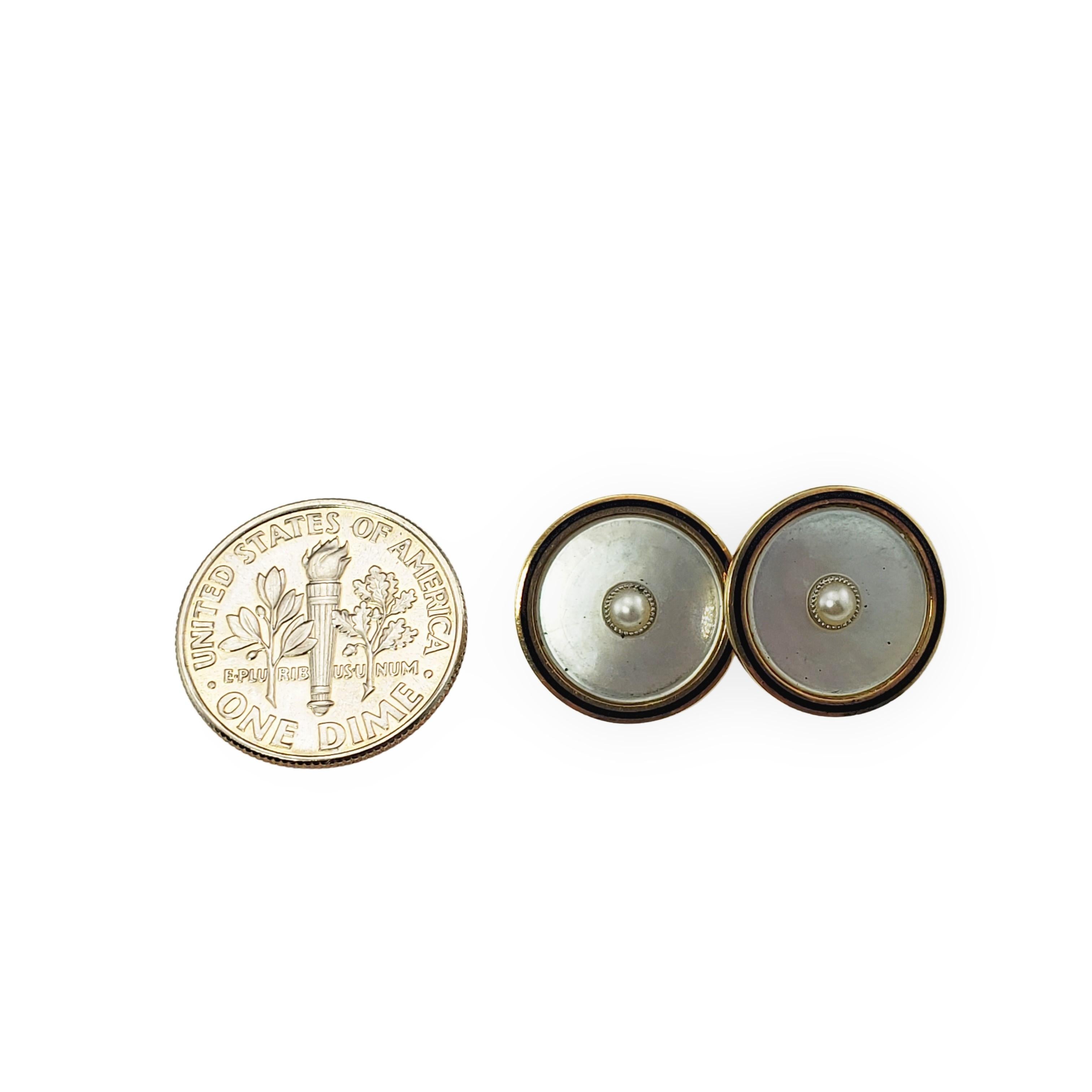 14 Karat Yellow Gold and Mother of Pearl Cufflinks and Button For Sale 1