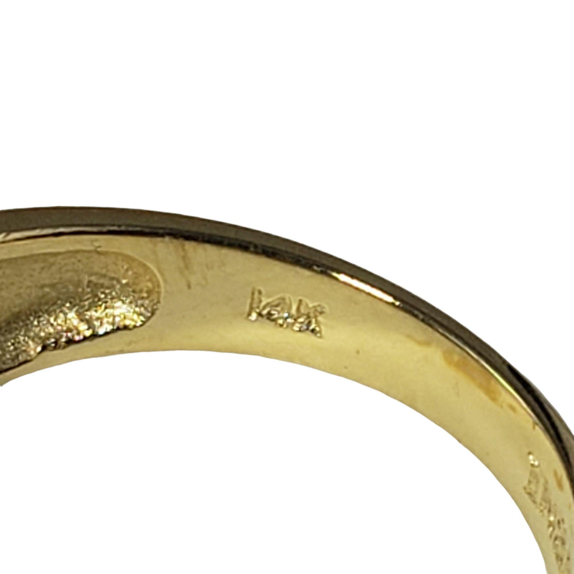 14 Karat Yellow Gold and Natural Sapphire Ring Size 5.25 #14651 In Good Condition In Washington Depot, CT