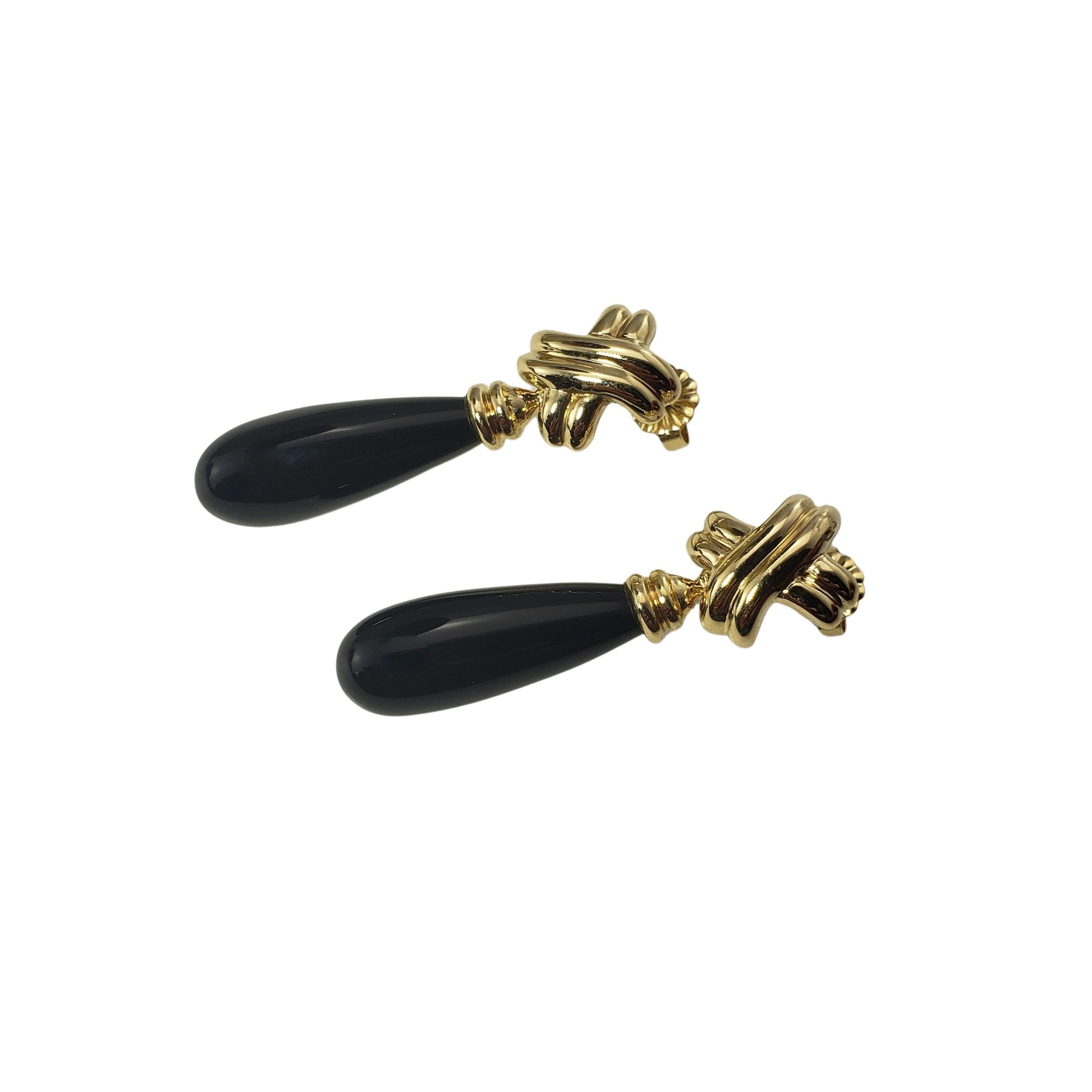 Oval Cut 14 Karat Yellow Gold and Onyx Dangle Earrings For Sale